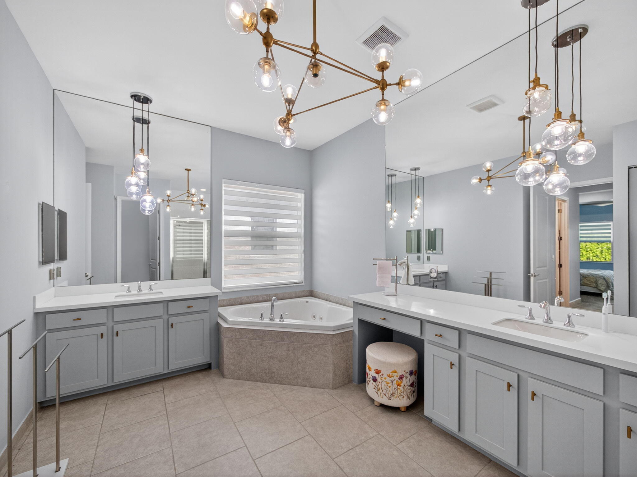 11882 SW Marigold Lakes Drive