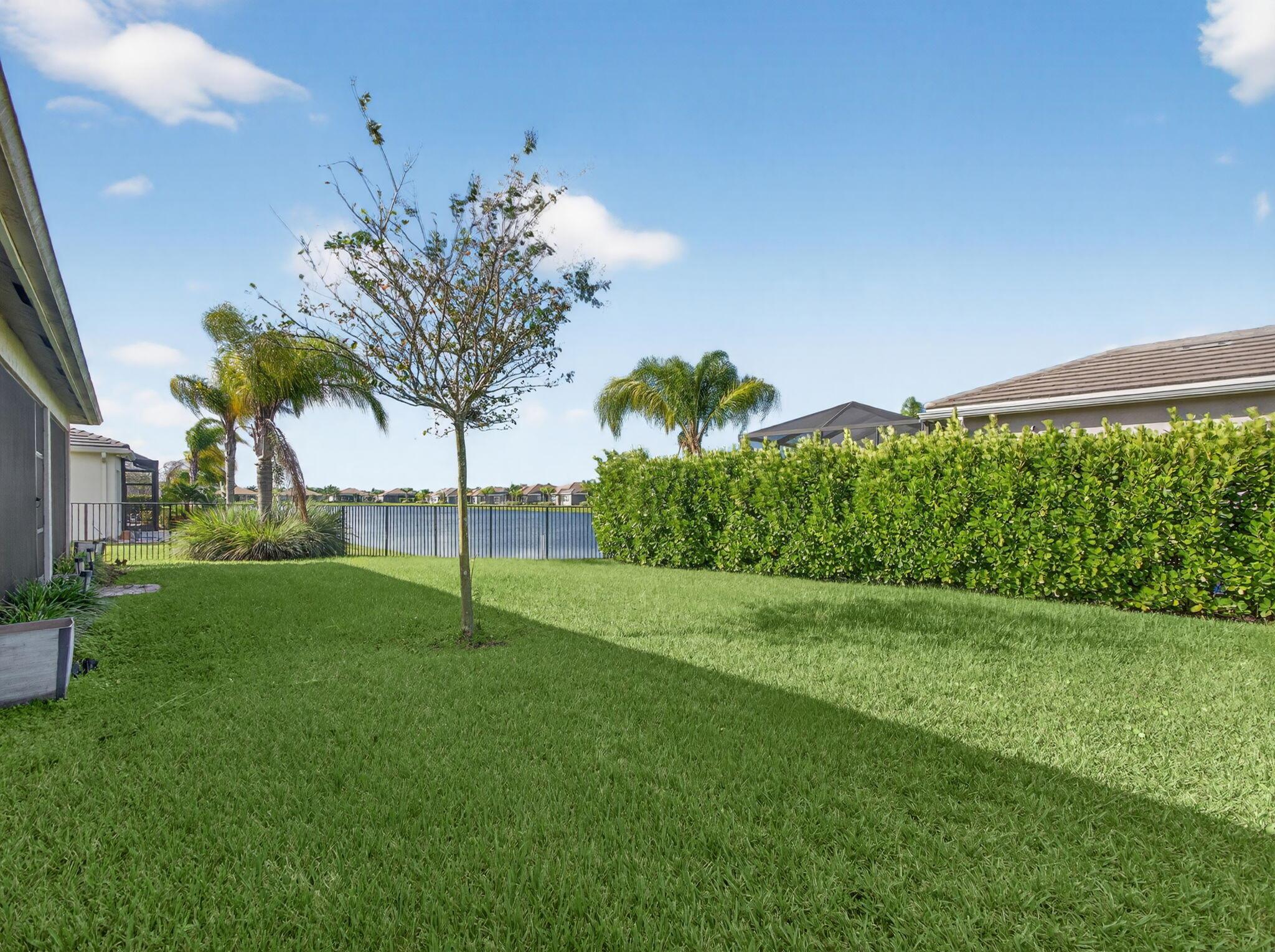 11882 SW Marigold Lakes Drive