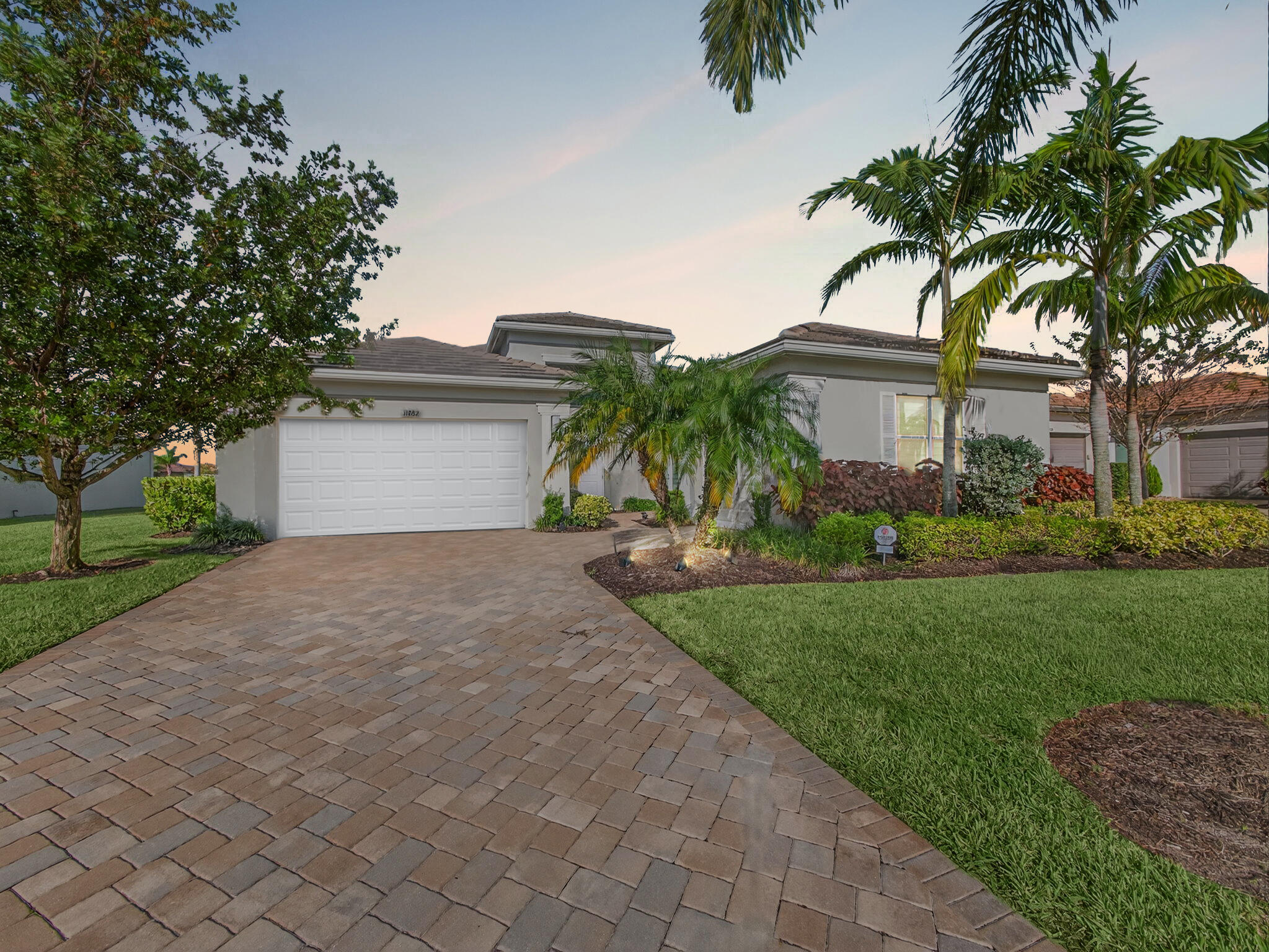 11882 SW Marigold Lakes Drive