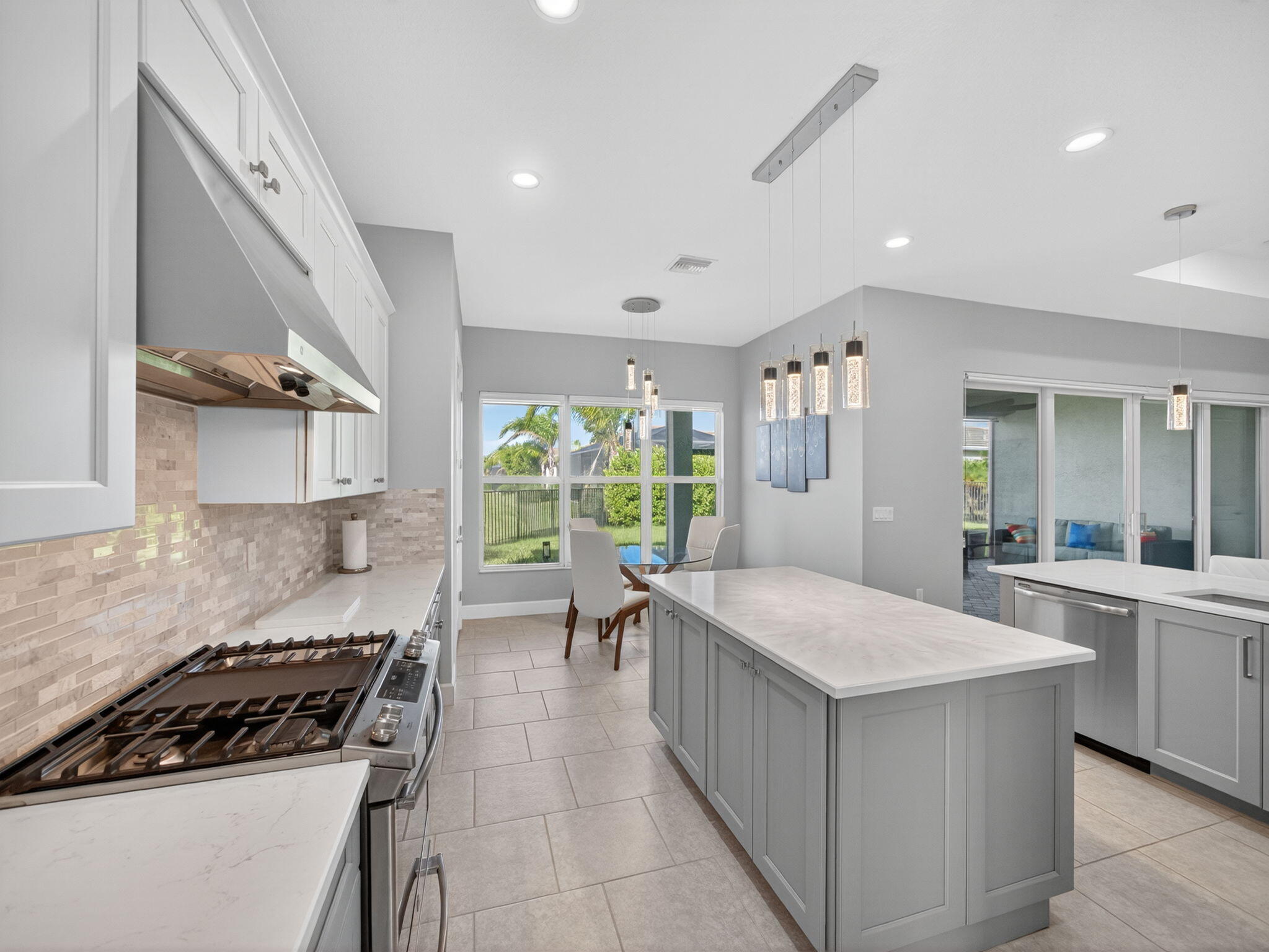 11882 SW Marigold Lakes Drive