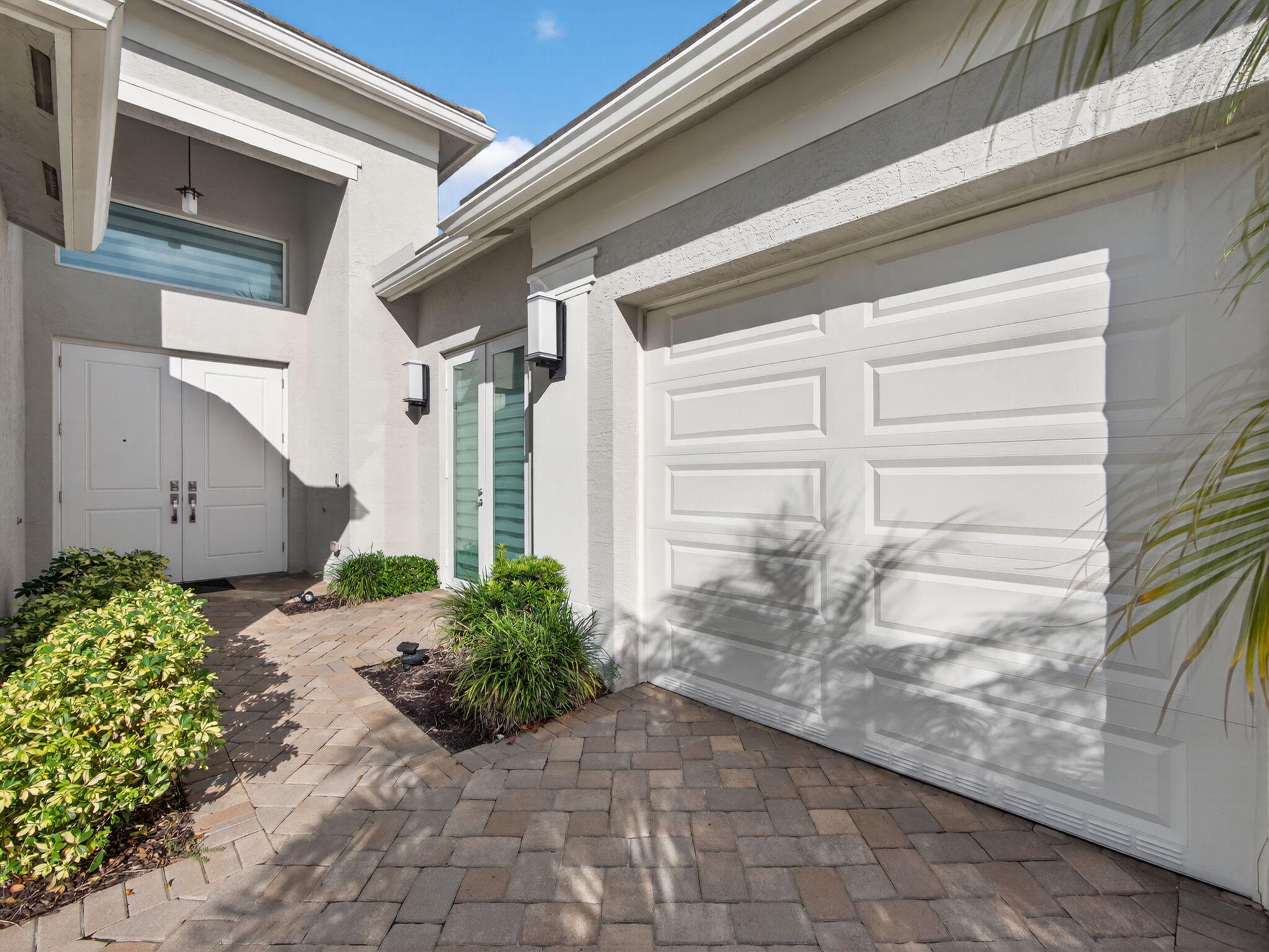 11882 SW Marigold Lakes Drive