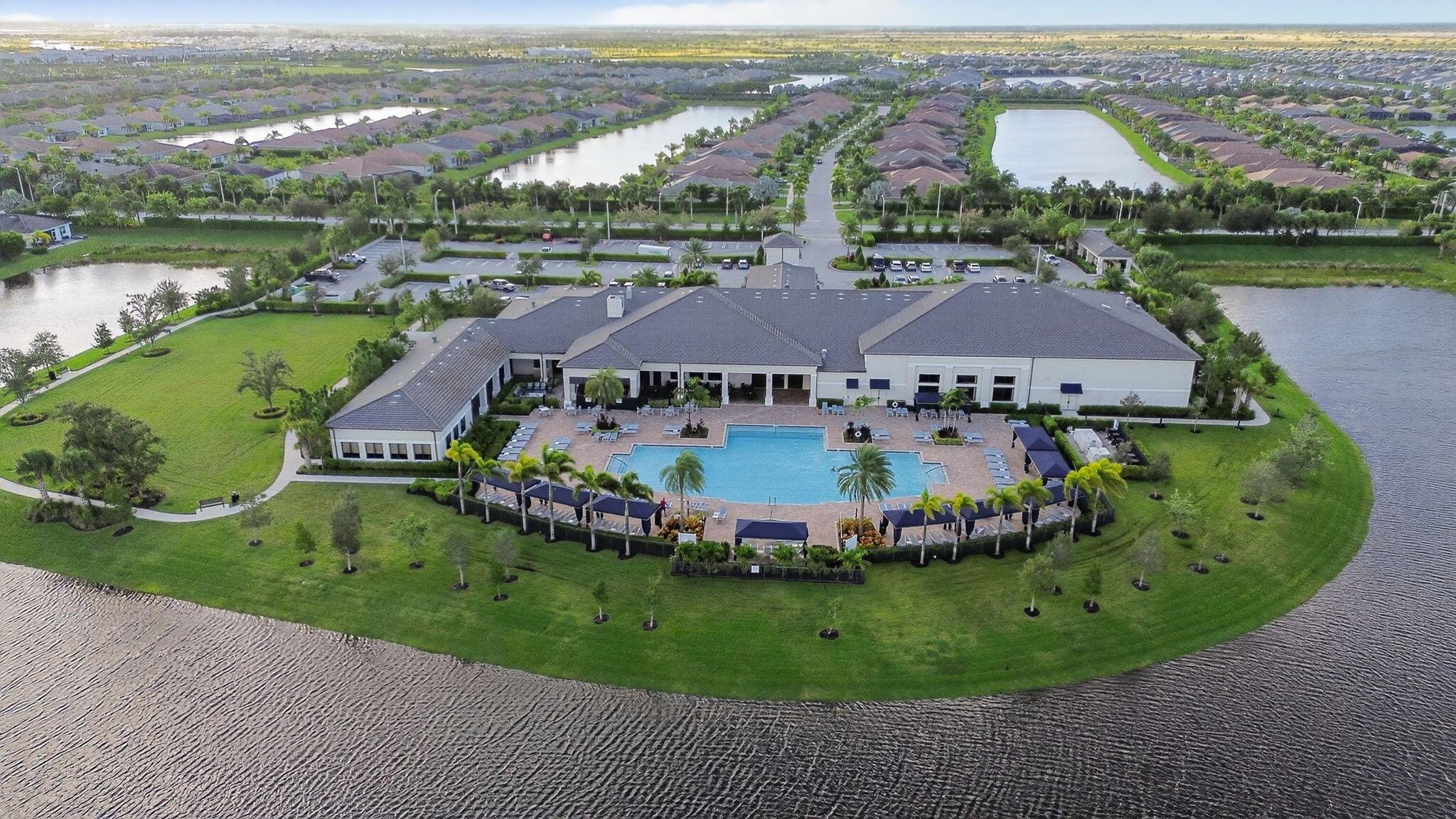 11882 SW Marigold Lakes Drive