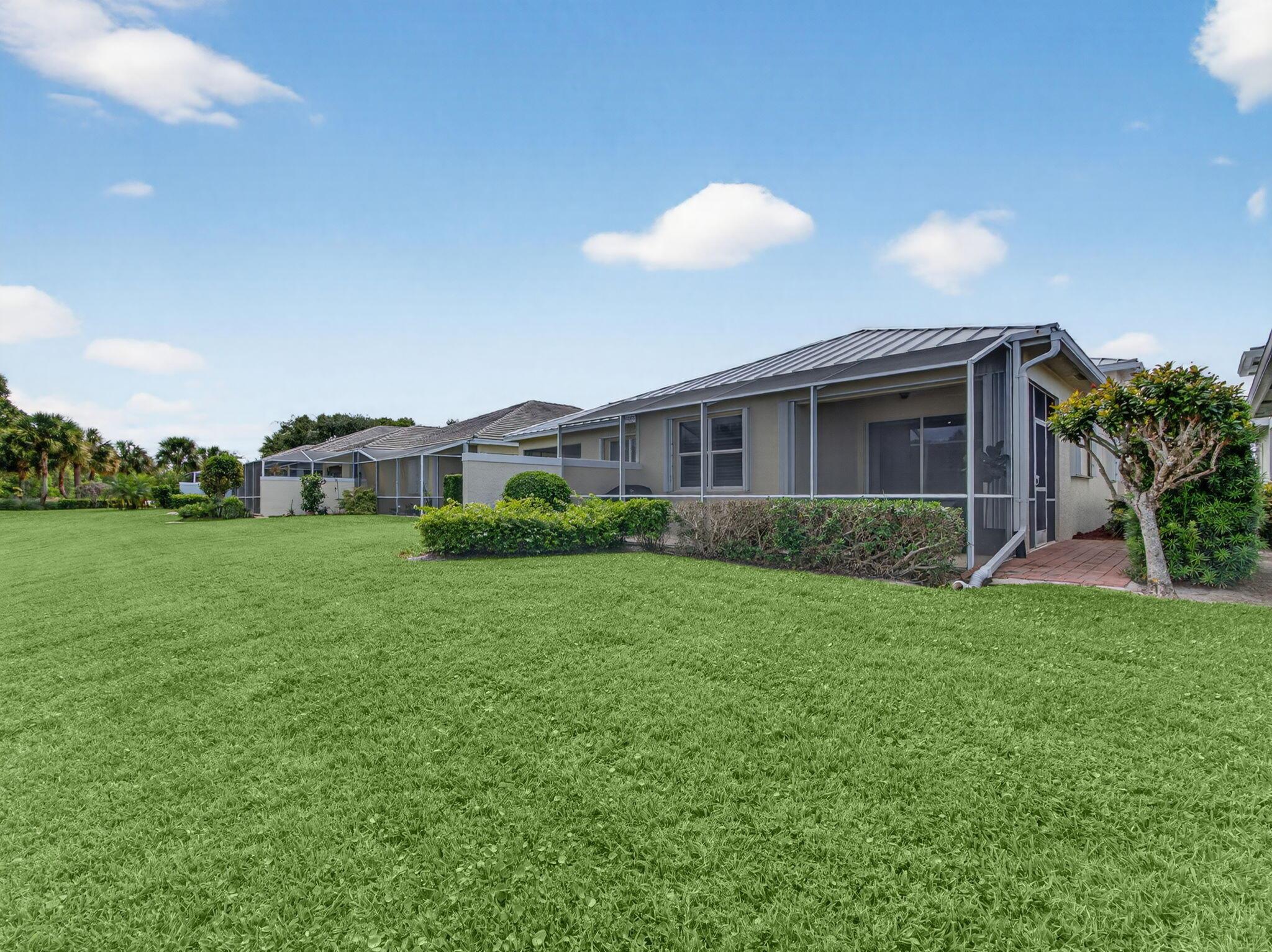 4561 SE Bridgetown Court