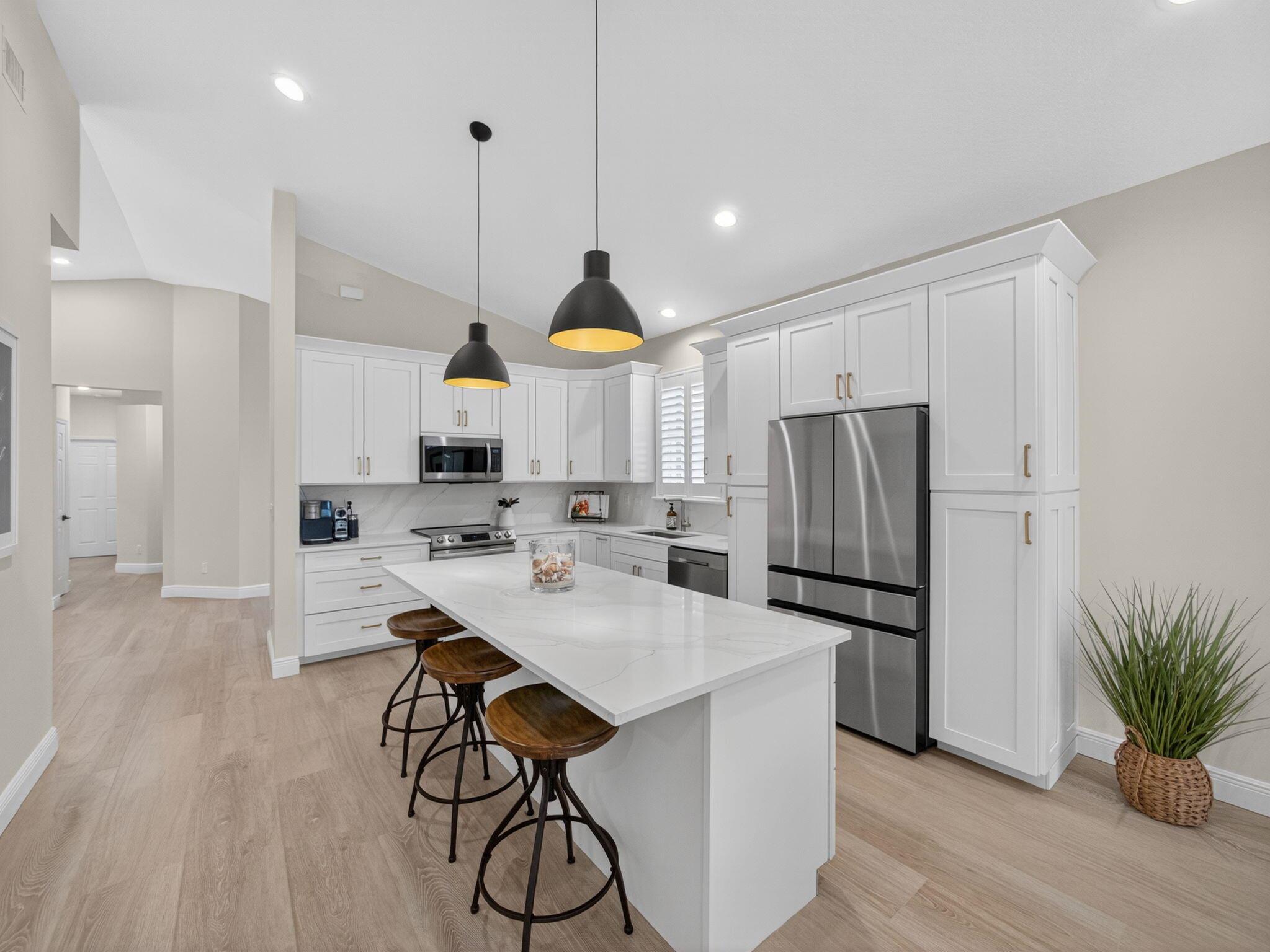 4561 SE Bridgetown Court