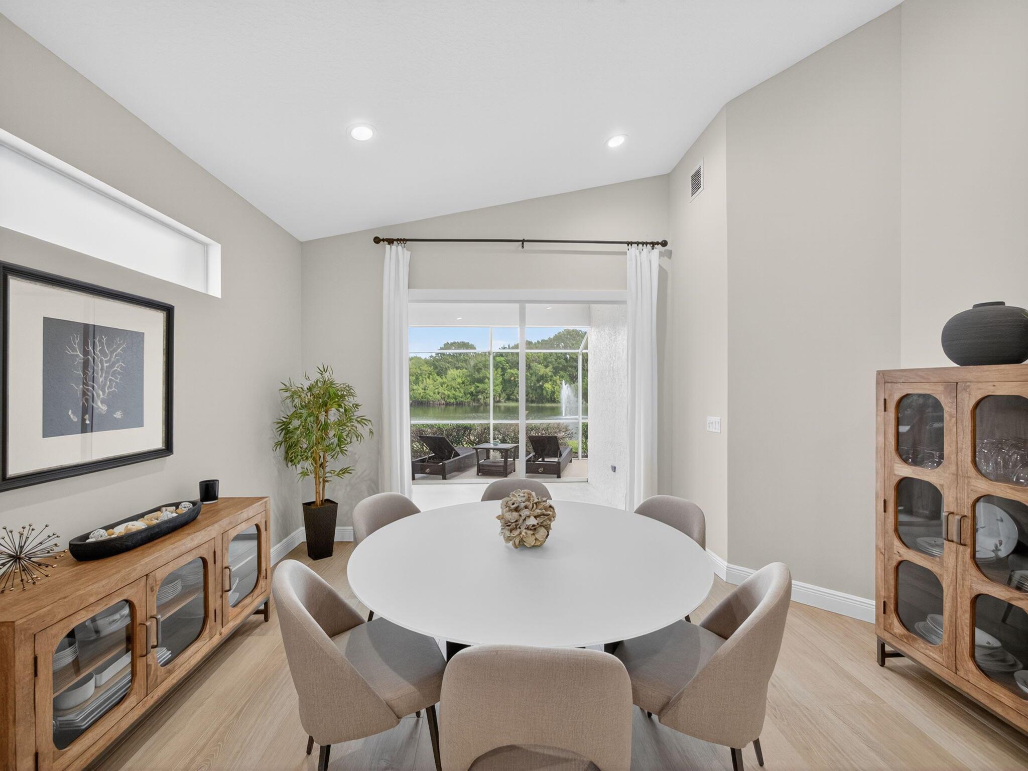 4561 SE Bridgetown Court