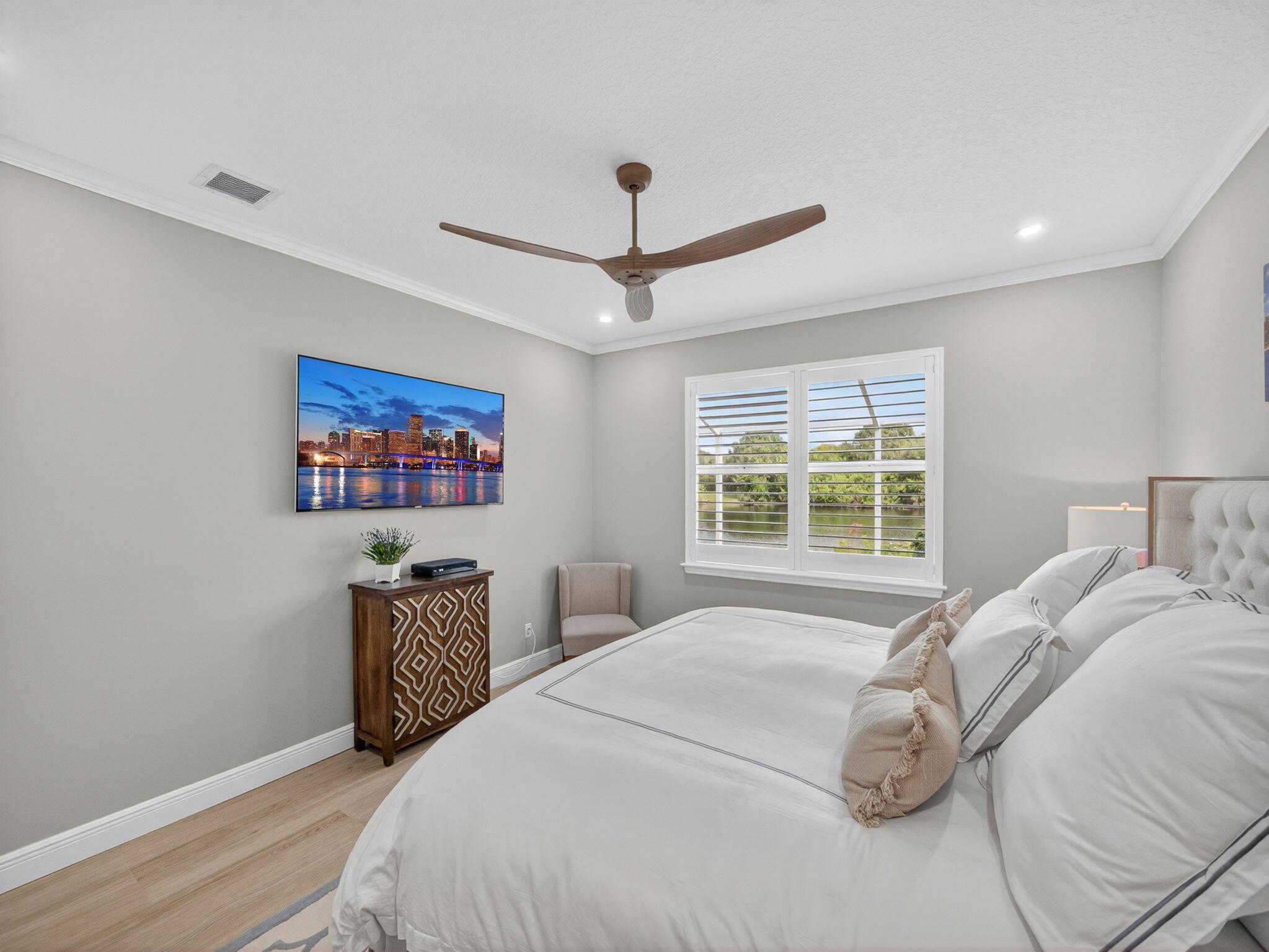 4561 SE Bridgetown Court