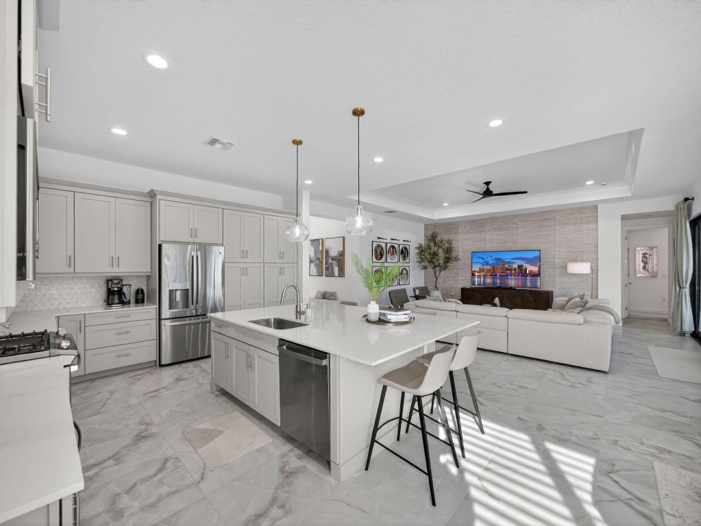 12417 SW Crystal Cove Drive