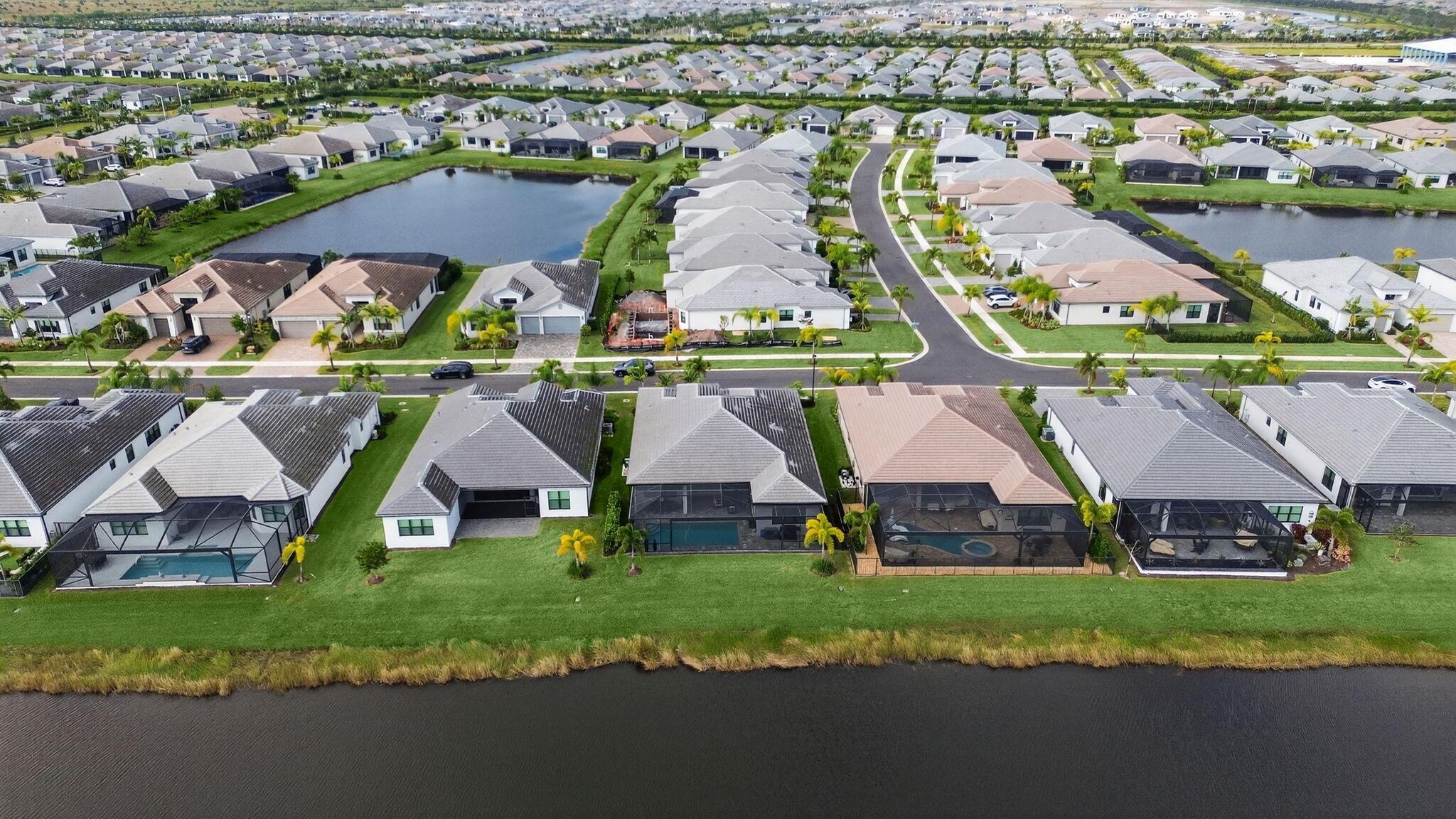 12417 SW Crystal Cove Drive