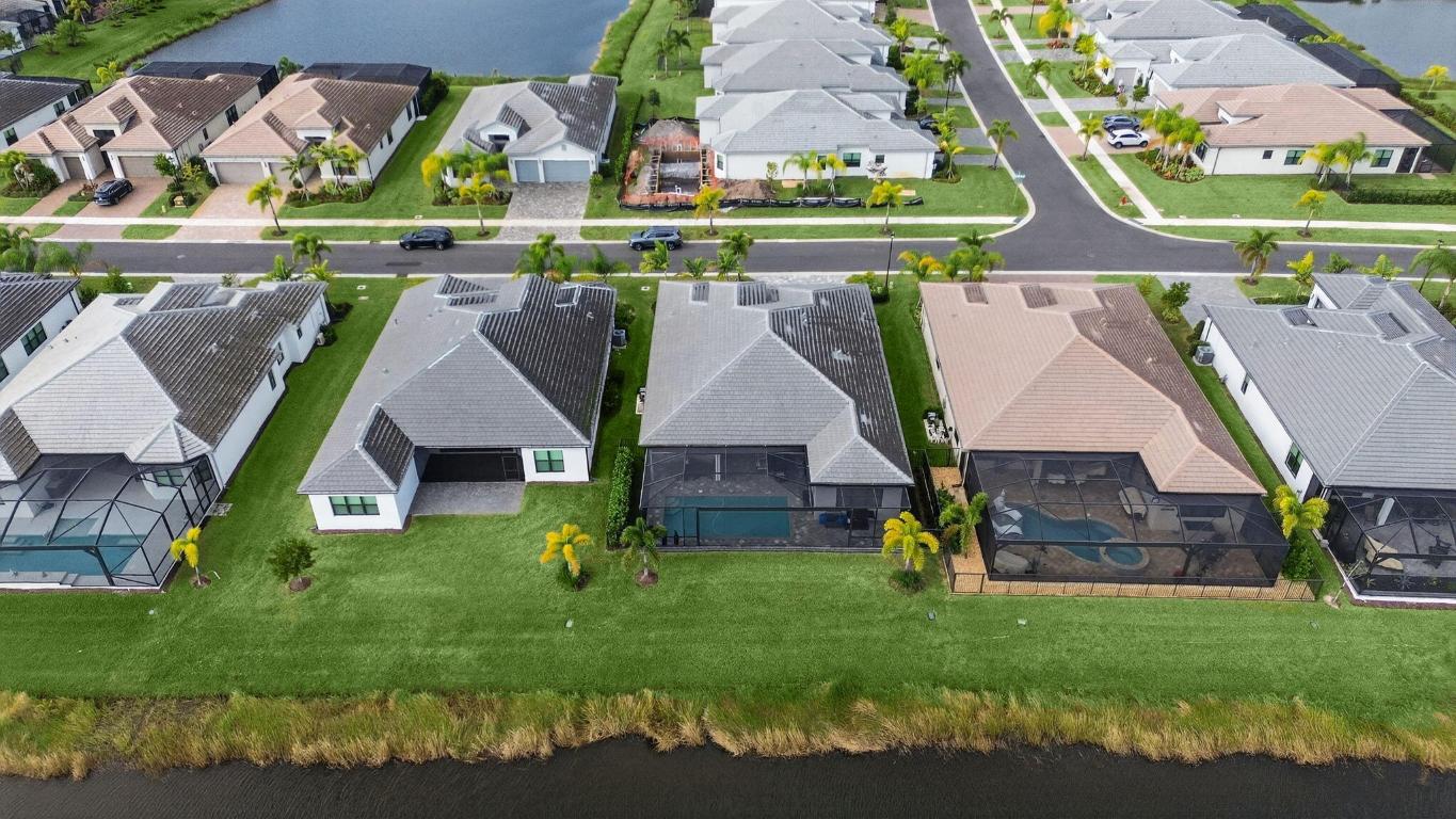 12417 SW Crystal Cove Drive