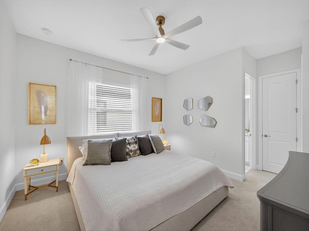 12417 SW Crystal Cove Drive