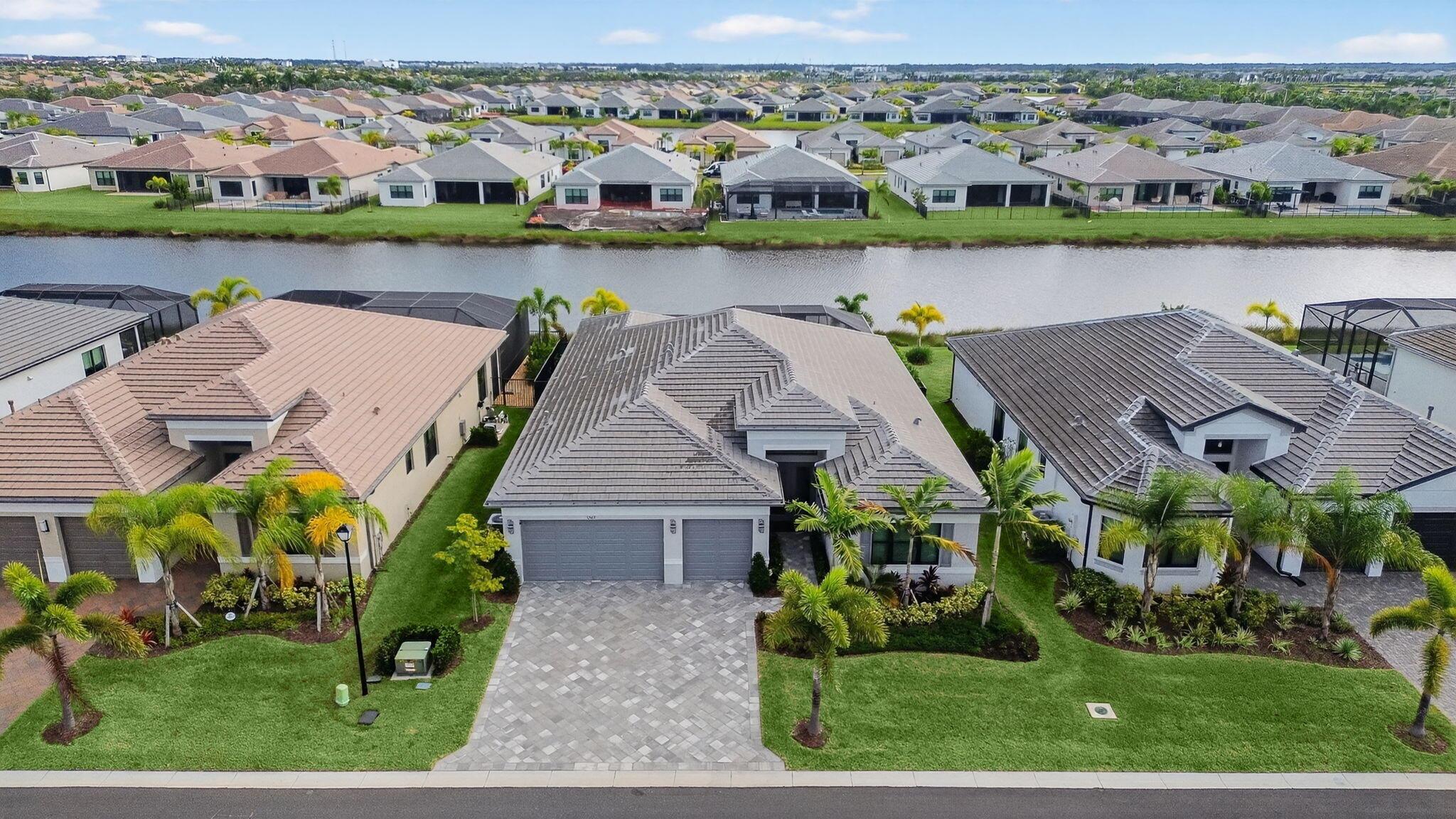 12417 SW Crystal Cove Drive