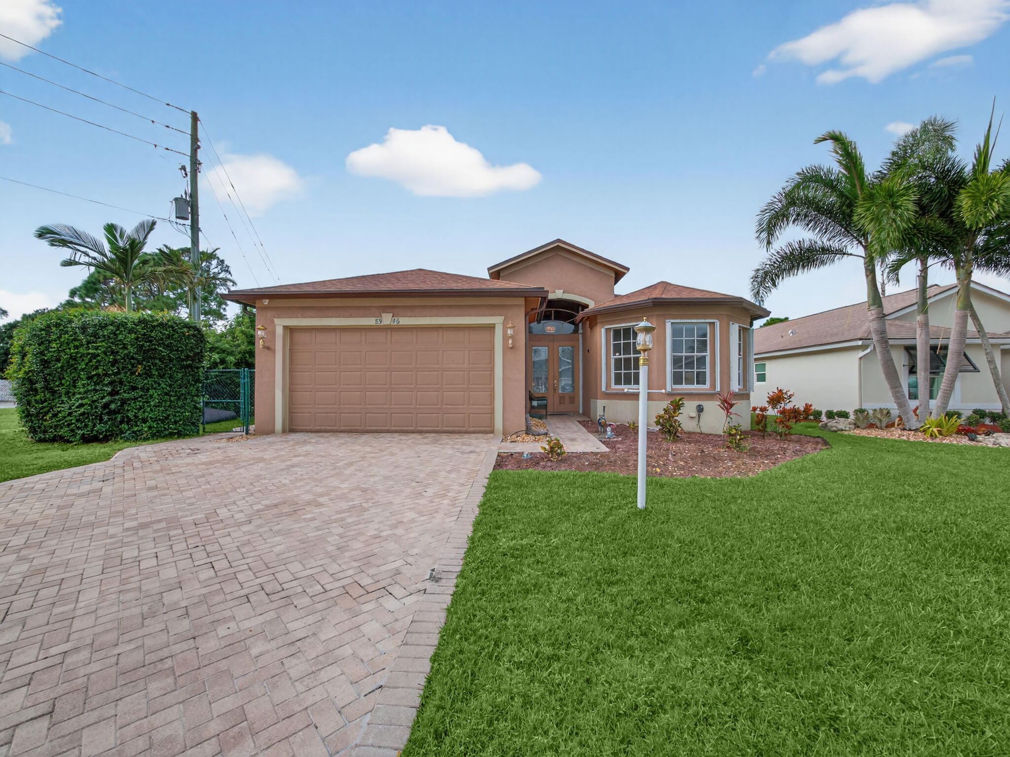8946 SW Fishermans Wharf Drive