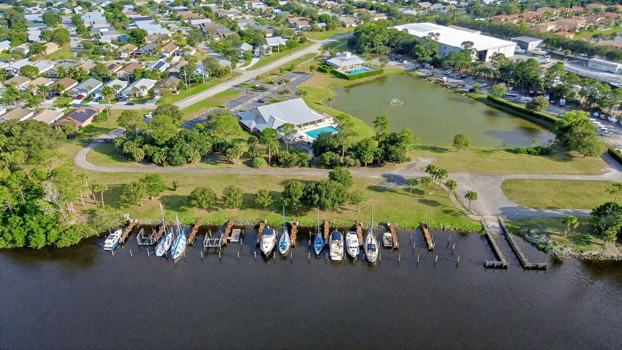 8946 SW Fishermans Wharf Drive