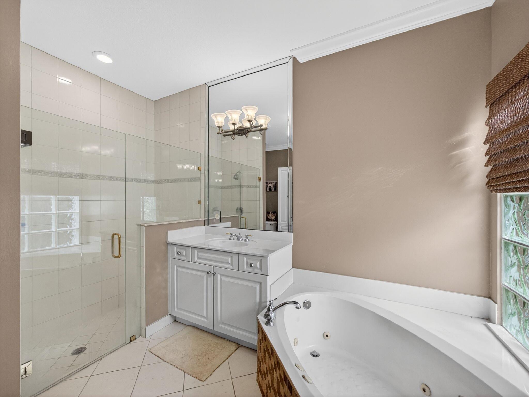 8946 SW Fishermans Wharf Drive