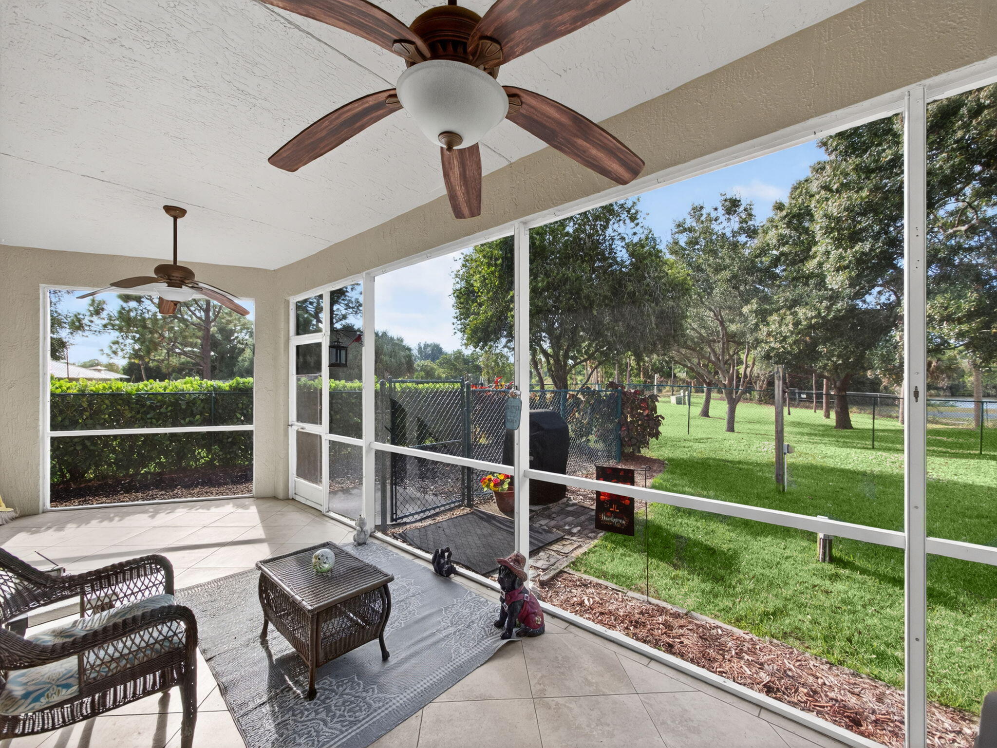 8946 SW Fishermans Wharf Drive
