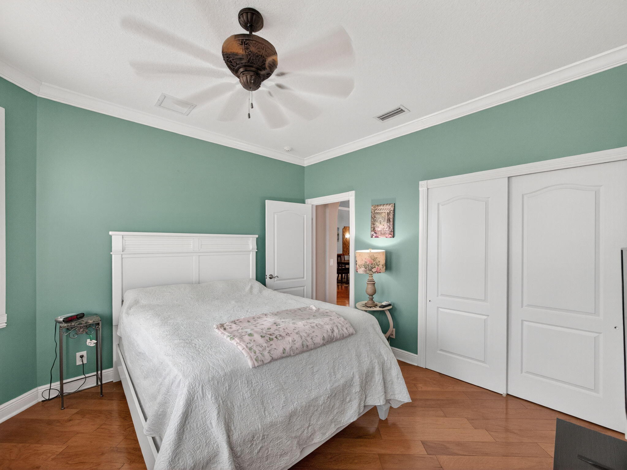 8946 SW Fishermans Wharf Drive