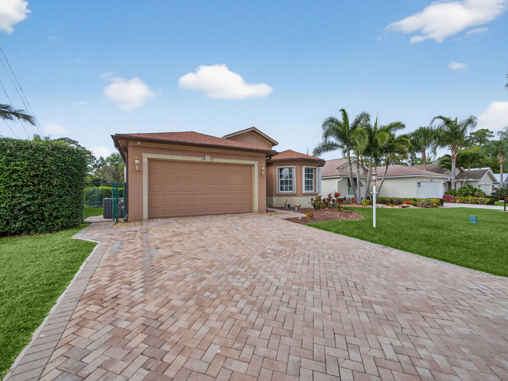 8946 SW Fishermans Wharf Drive