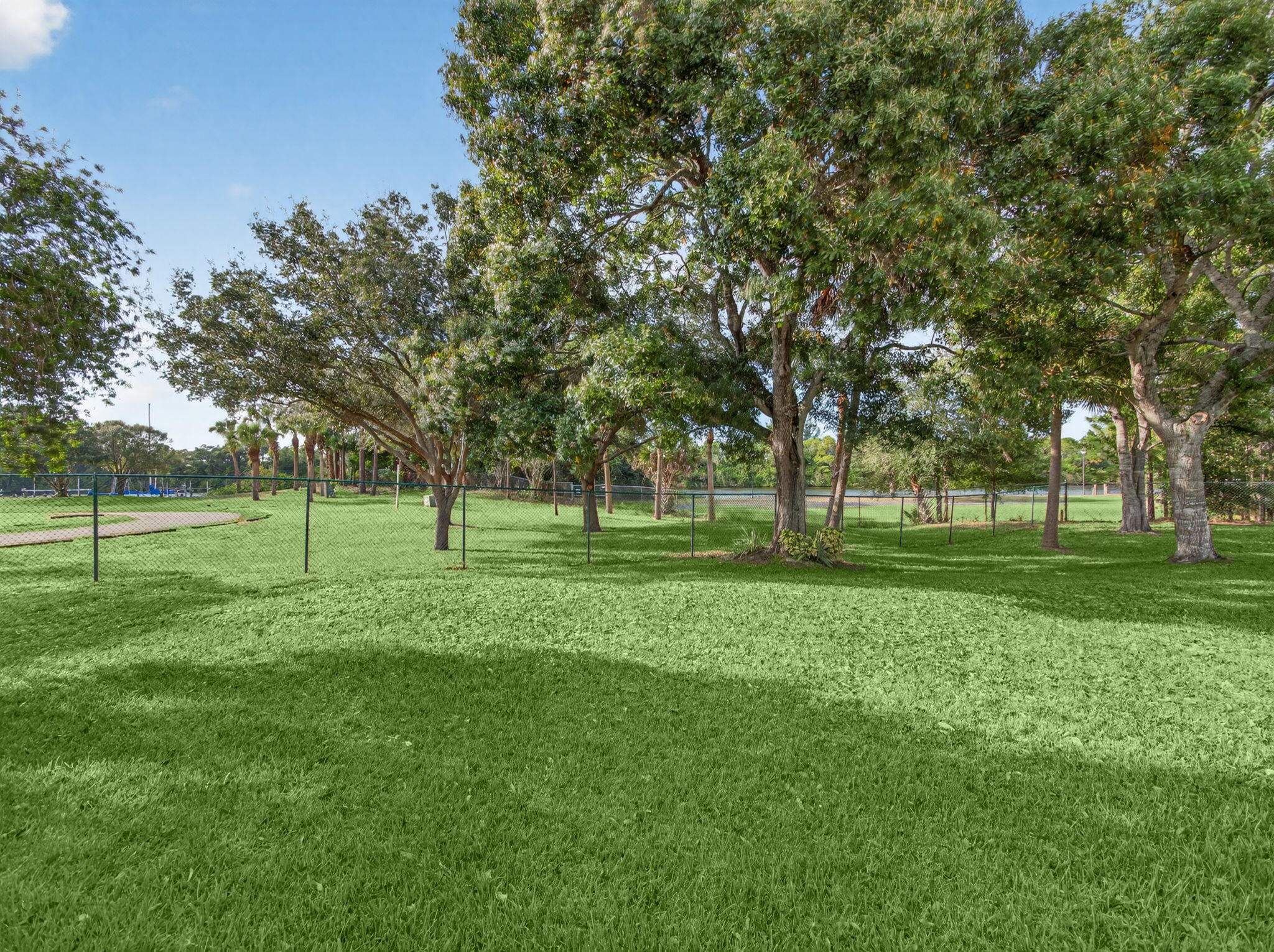 8946 SW Fishermans Wharf Drive