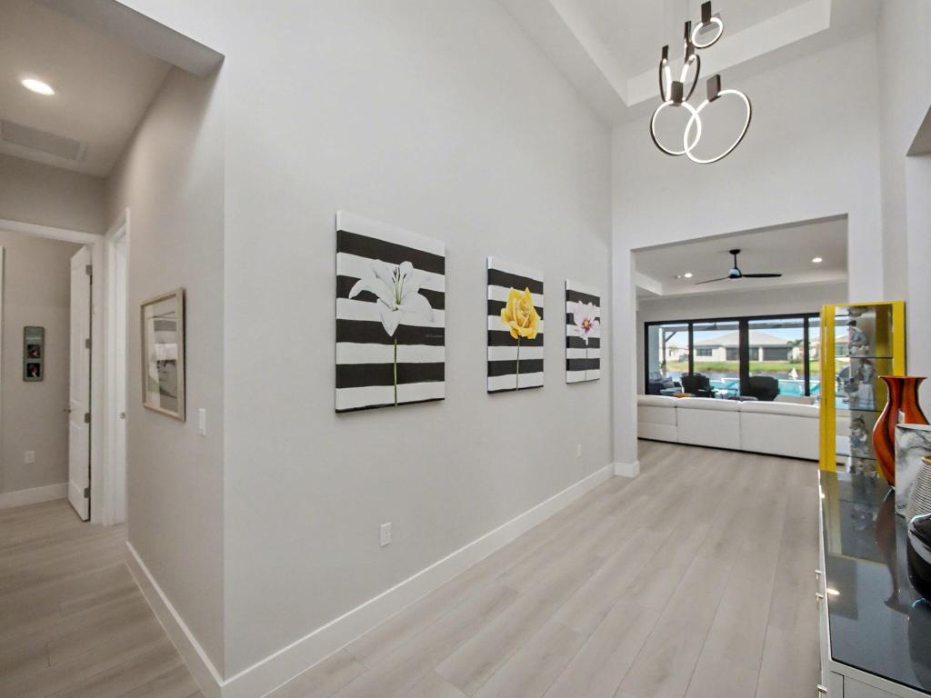 12433 SW Crystal Cove Drive, Port St. Lucie