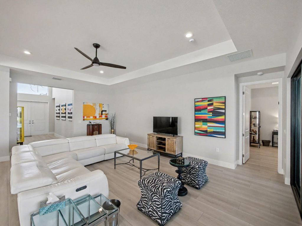 12433 SW Crystal Cove Drive, Port St. Lucie