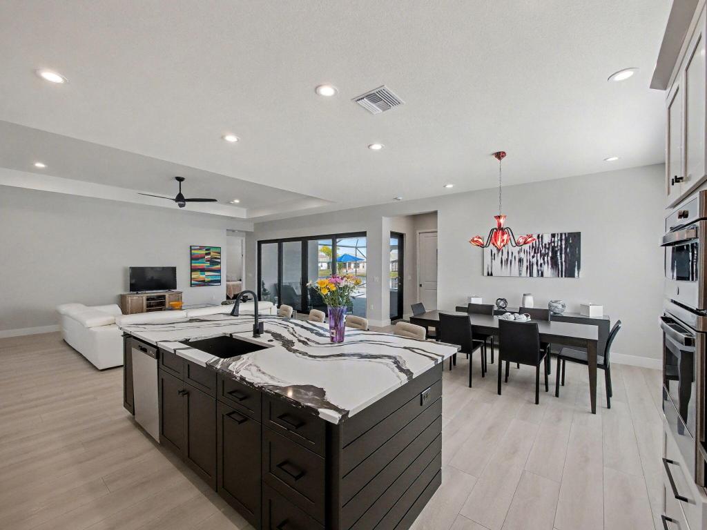 12433 SW Crystal Cove Drive, Port St. Lucie