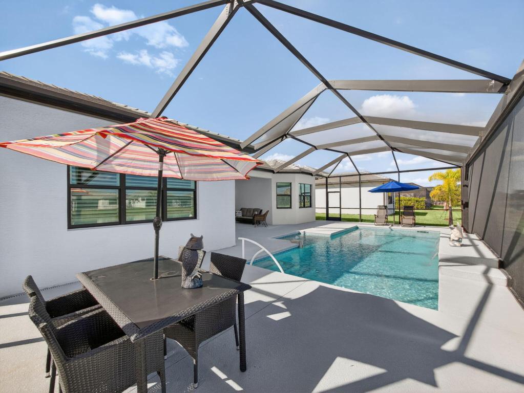 12433 SW Crystal Cove Drive, Port St. Lucie