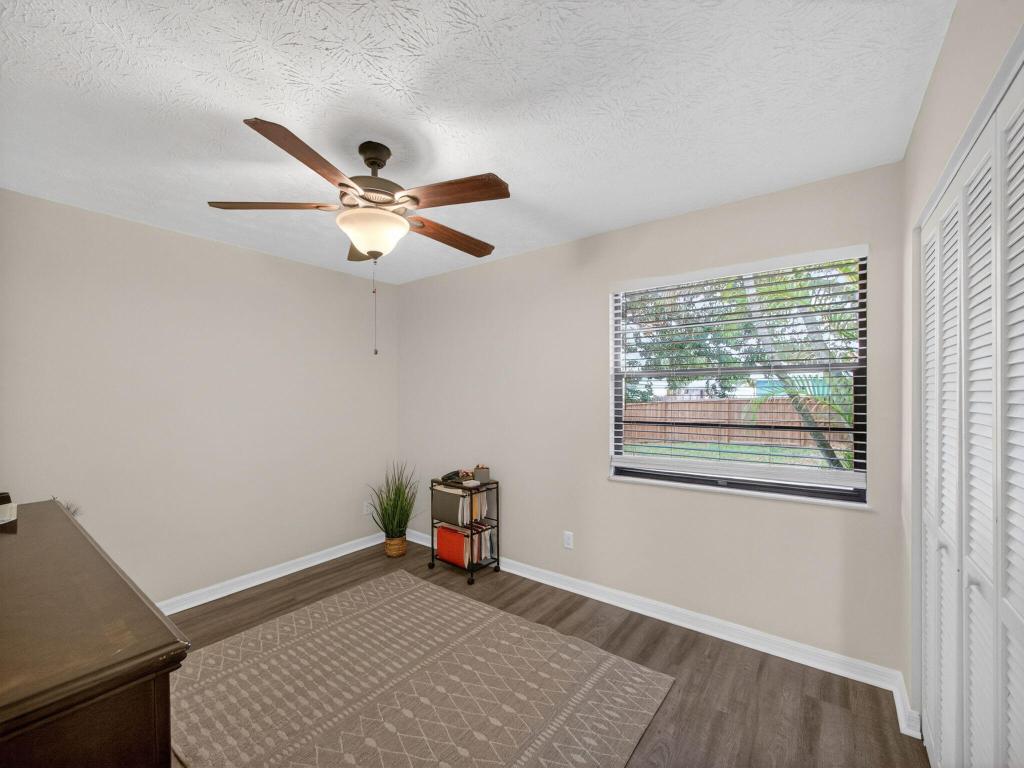 991 NW 15th Terrace, Stuart