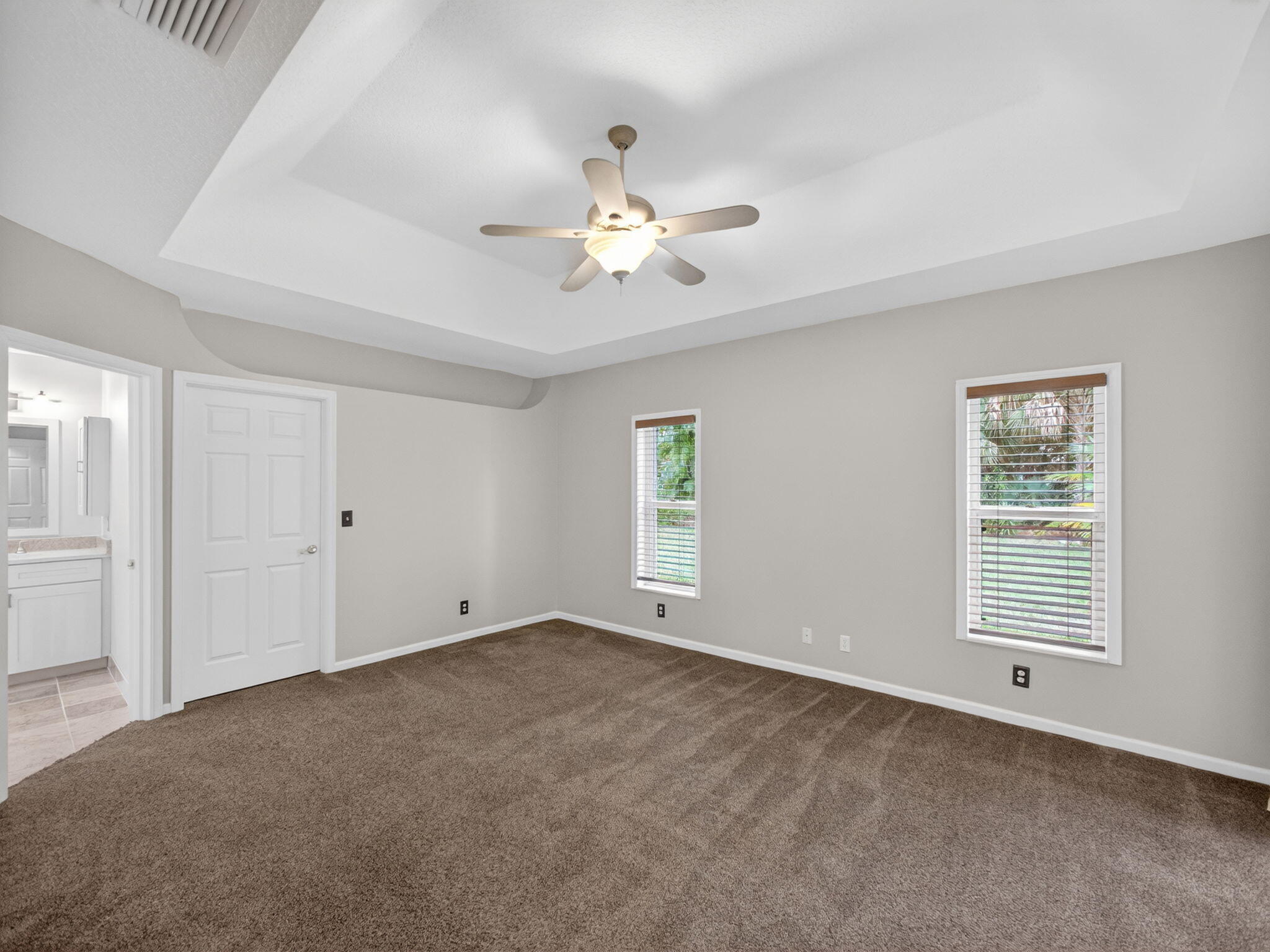 8895 SW Fishermans Wharf Drive