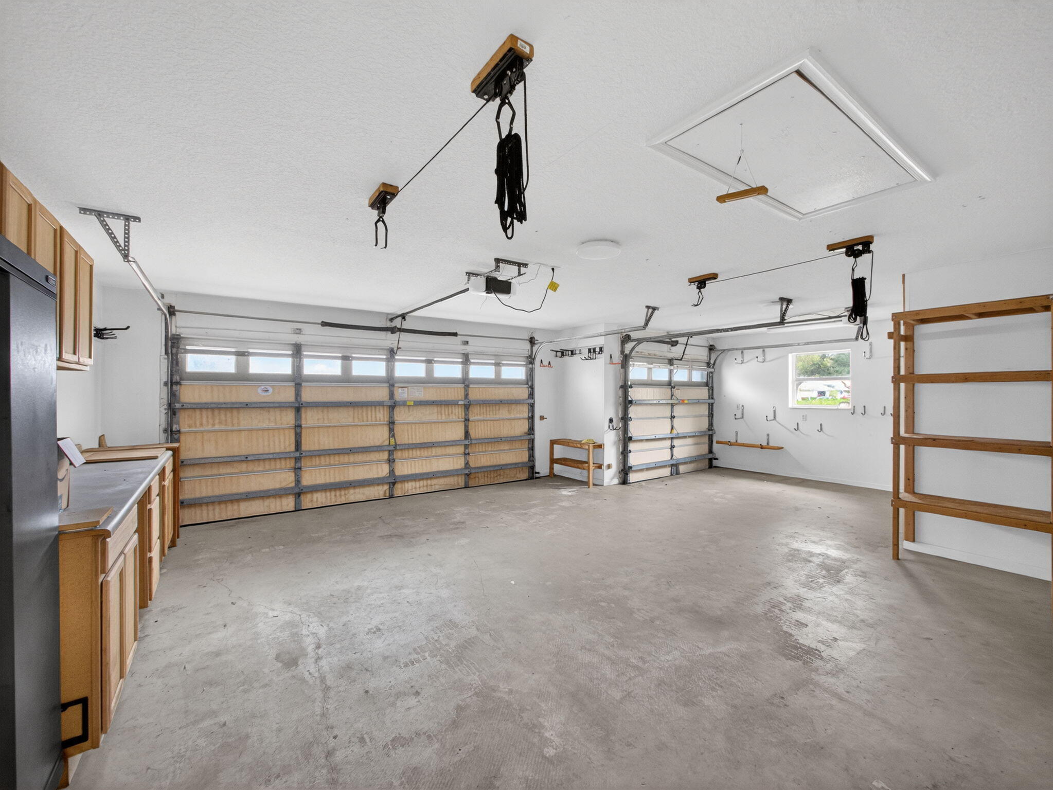 8895 SW Fishermans Wharf Drive