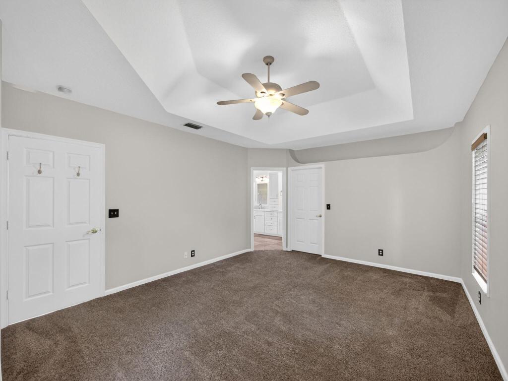 8895 SW Fishermans Wharf Drive