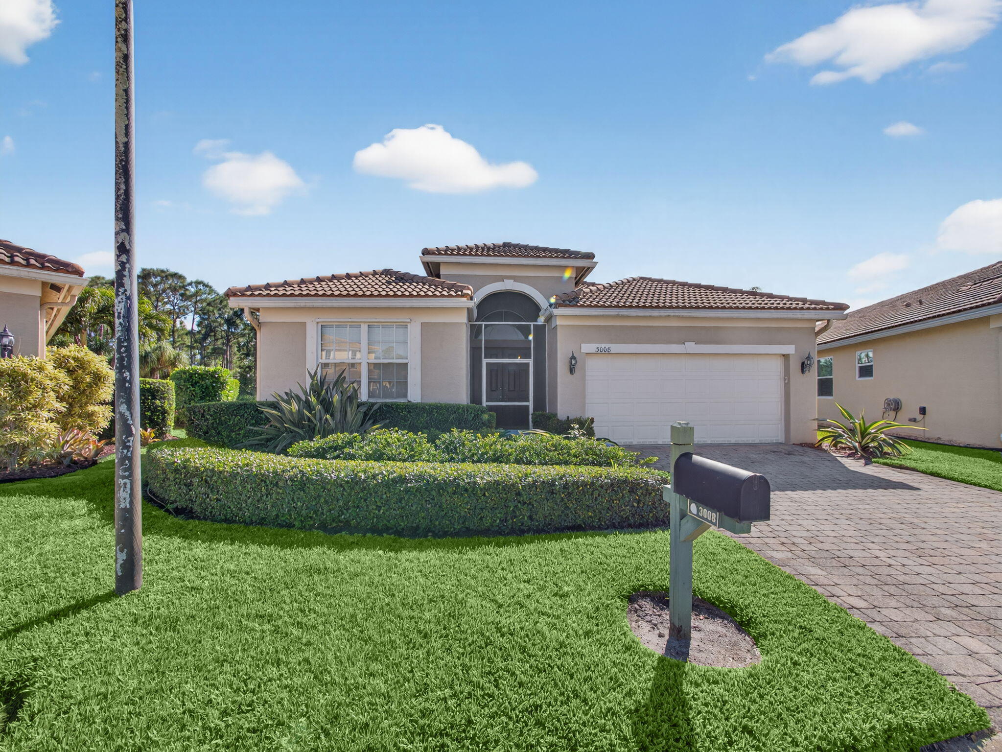3008 SE Racoon Way