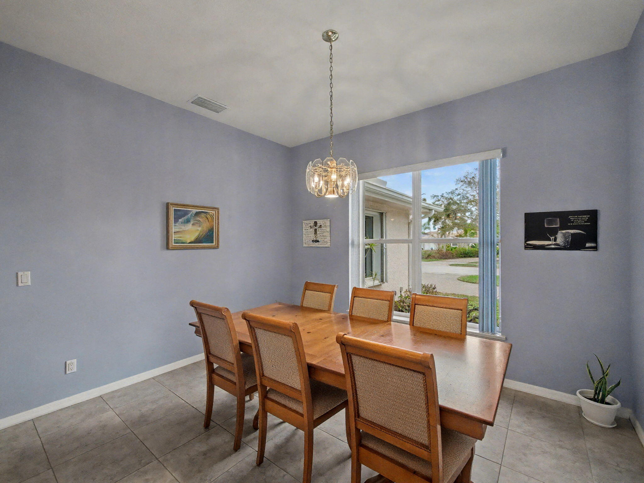 8122 SW Yachtsmans Drive