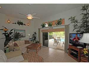 8118 Yachtsmans Drive