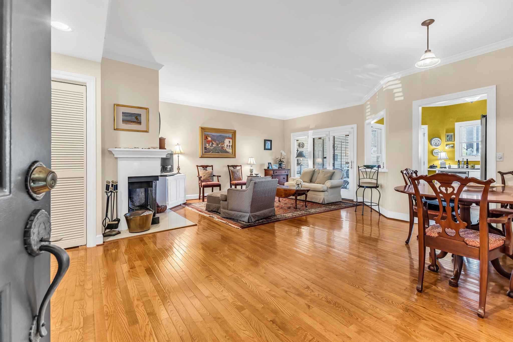 240 Boxmere Pl Unit: 240
