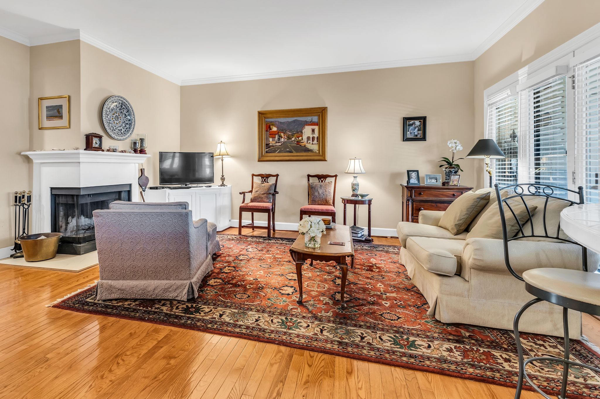 240 Boxmere Pl Unit: 240