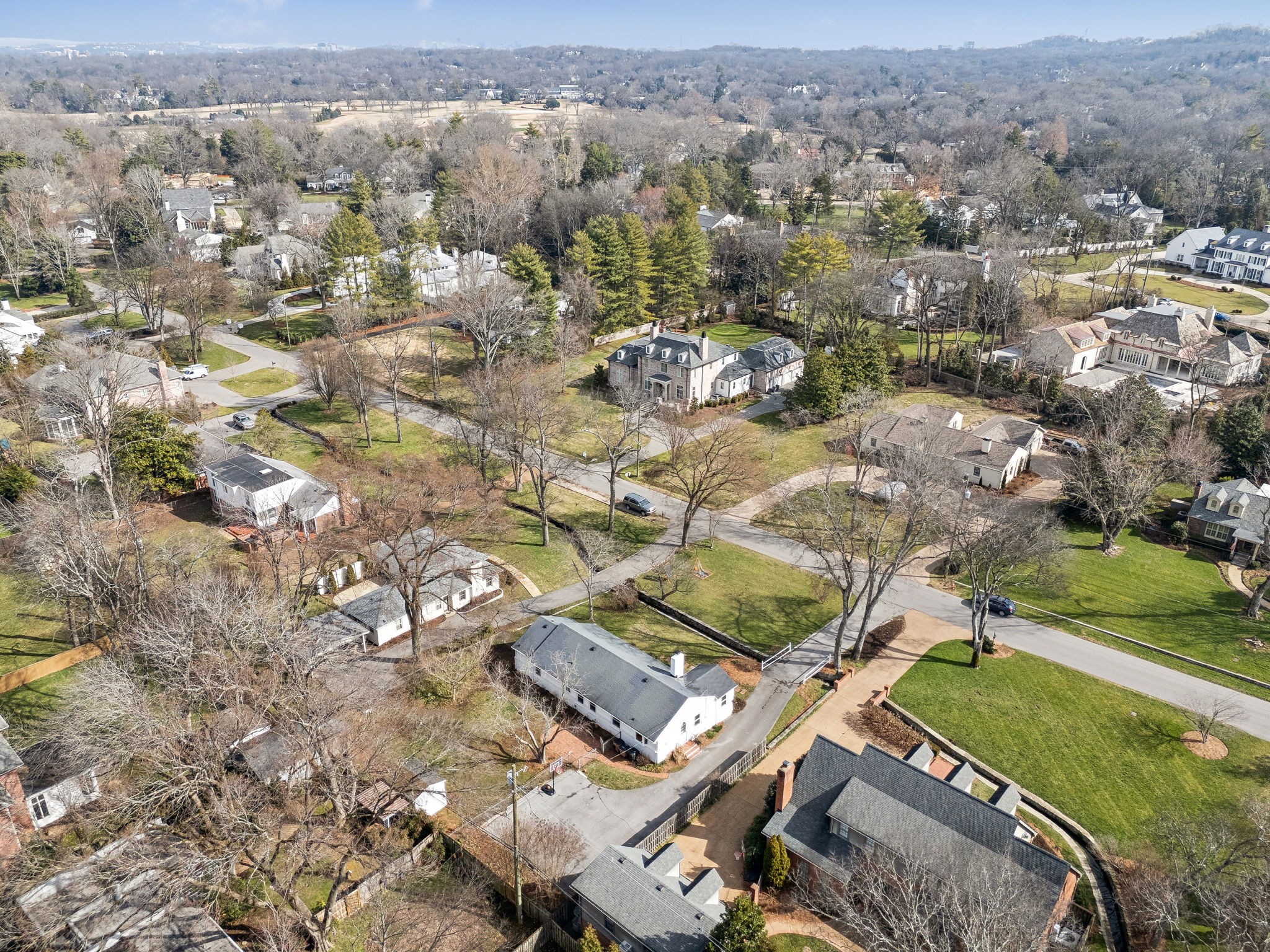 1221 Nichol Ln