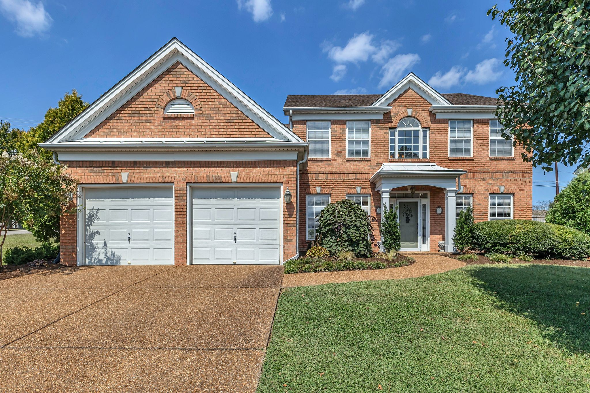 640 Logwood Briar Cir
