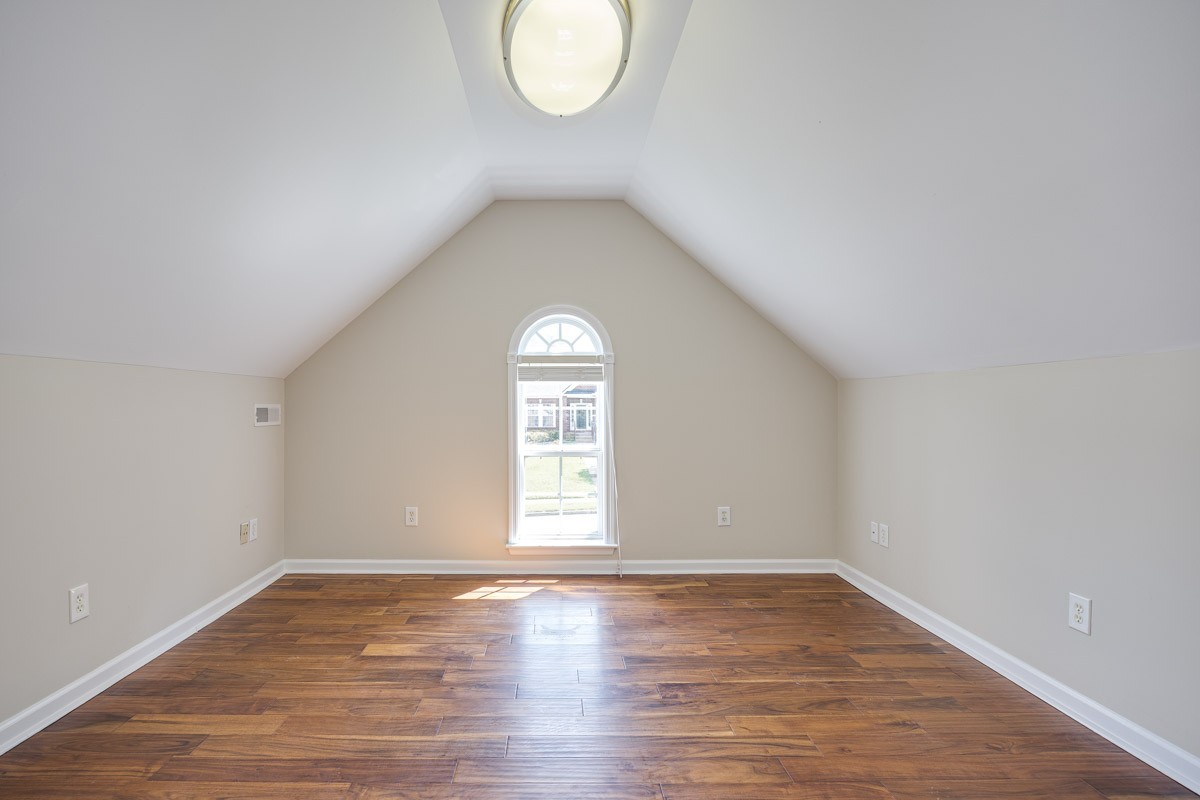 7333 River Bend Rd