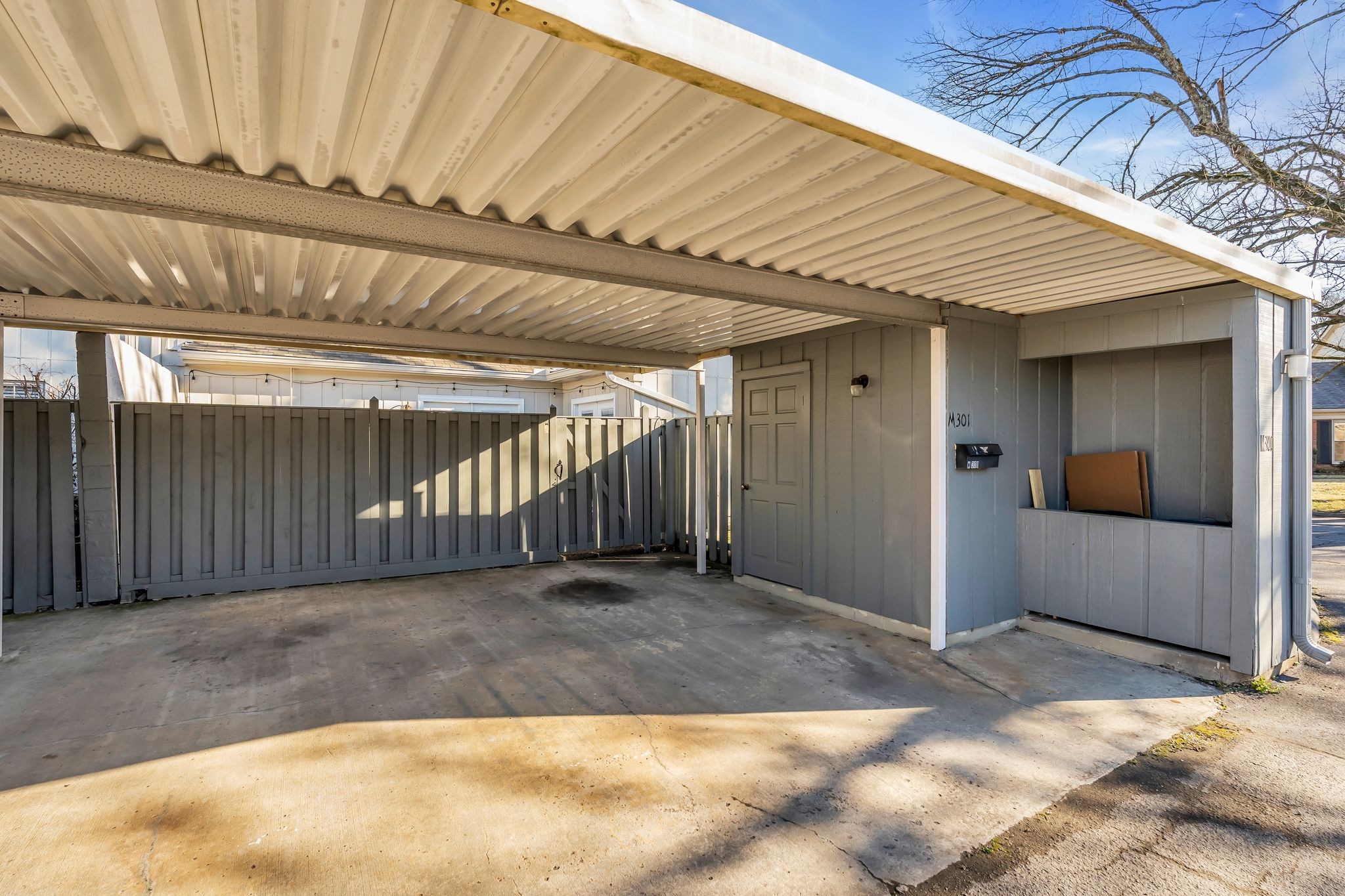 8300 Sawyer Brown Rd Unit: M301