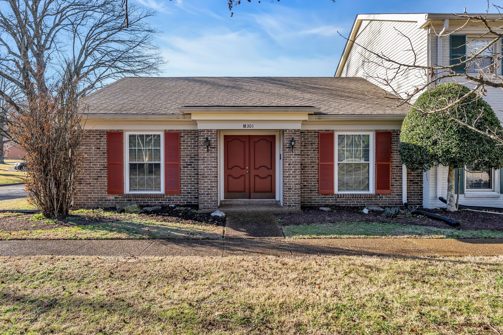 8300 Sawyer Brown Rd Unit: M301