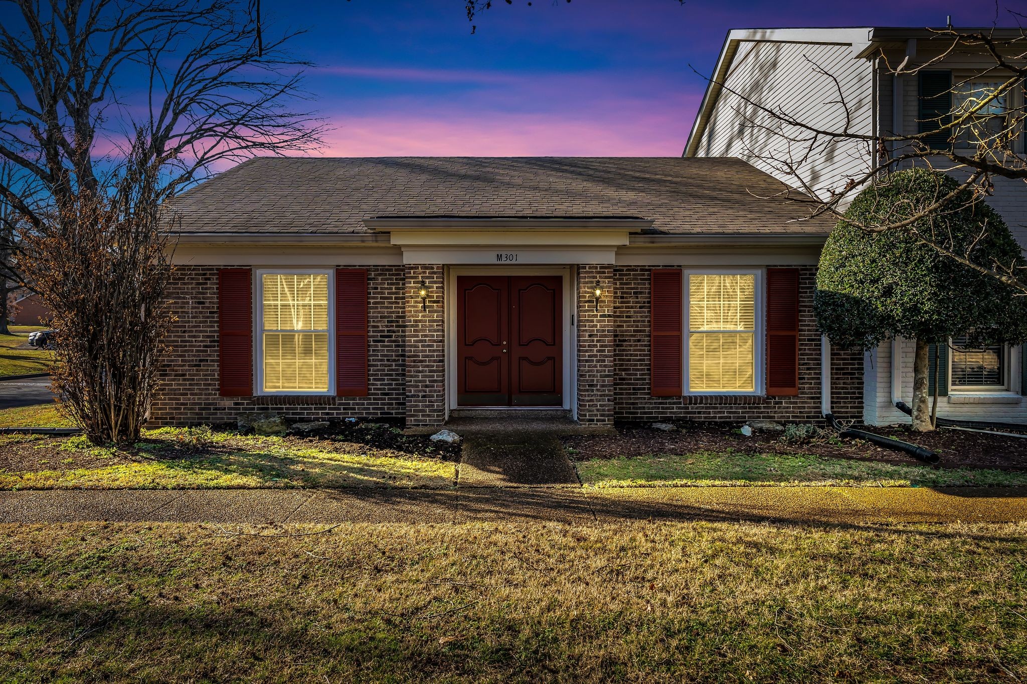 8300 Sawyer Brown Rd Unit: M301