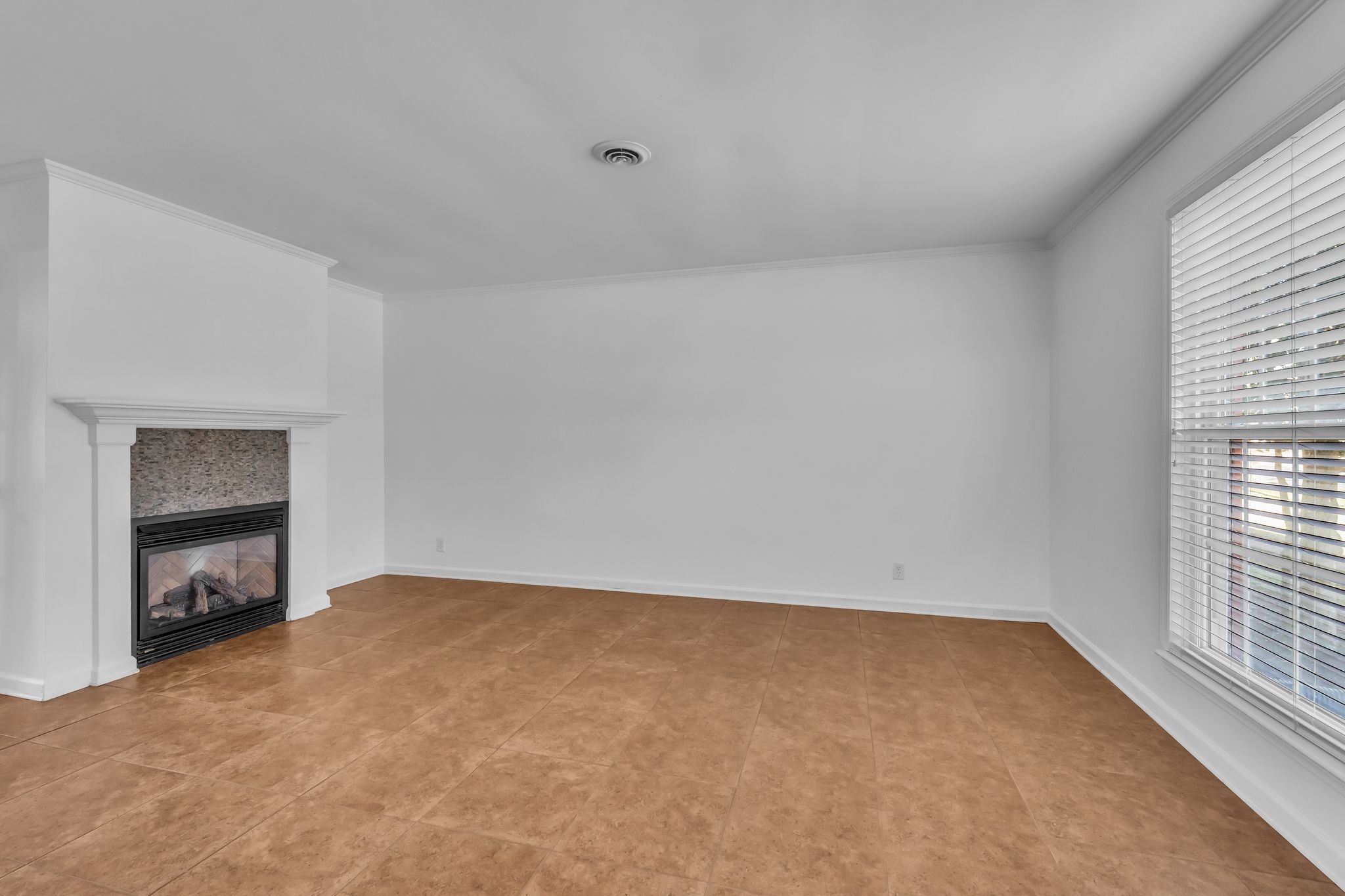 8300 Sawyer Brown Rd Unit: M301