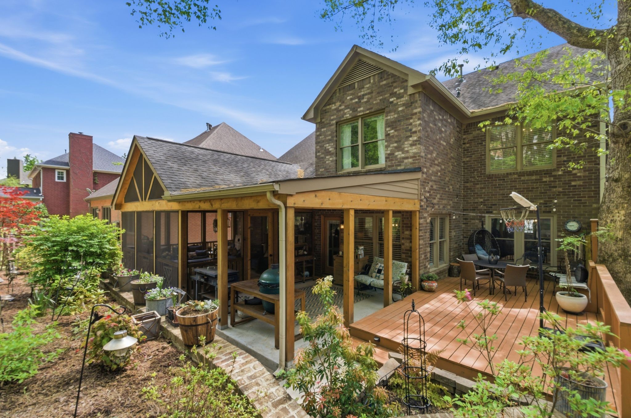 137 Sequoyah Ln