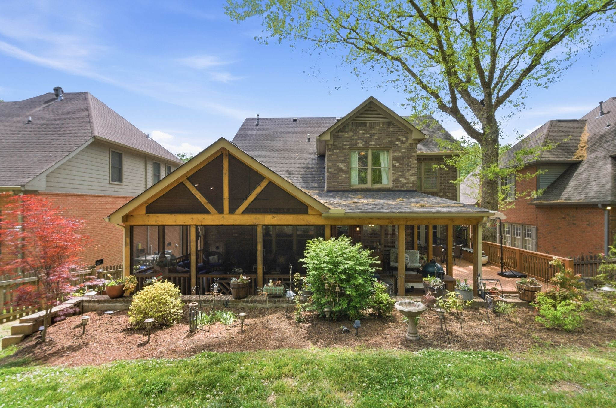 137 Sequoyah Ln
