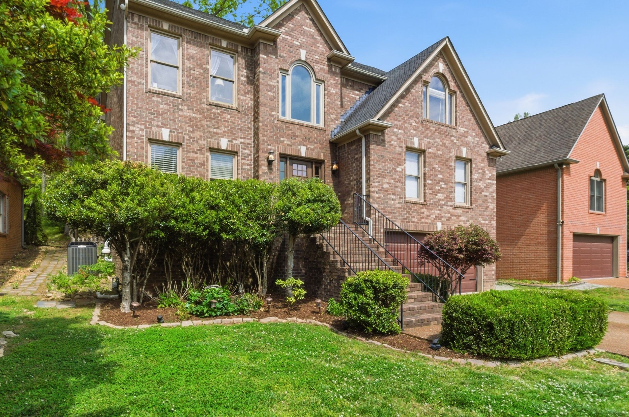 137 Sequoyah Ln
