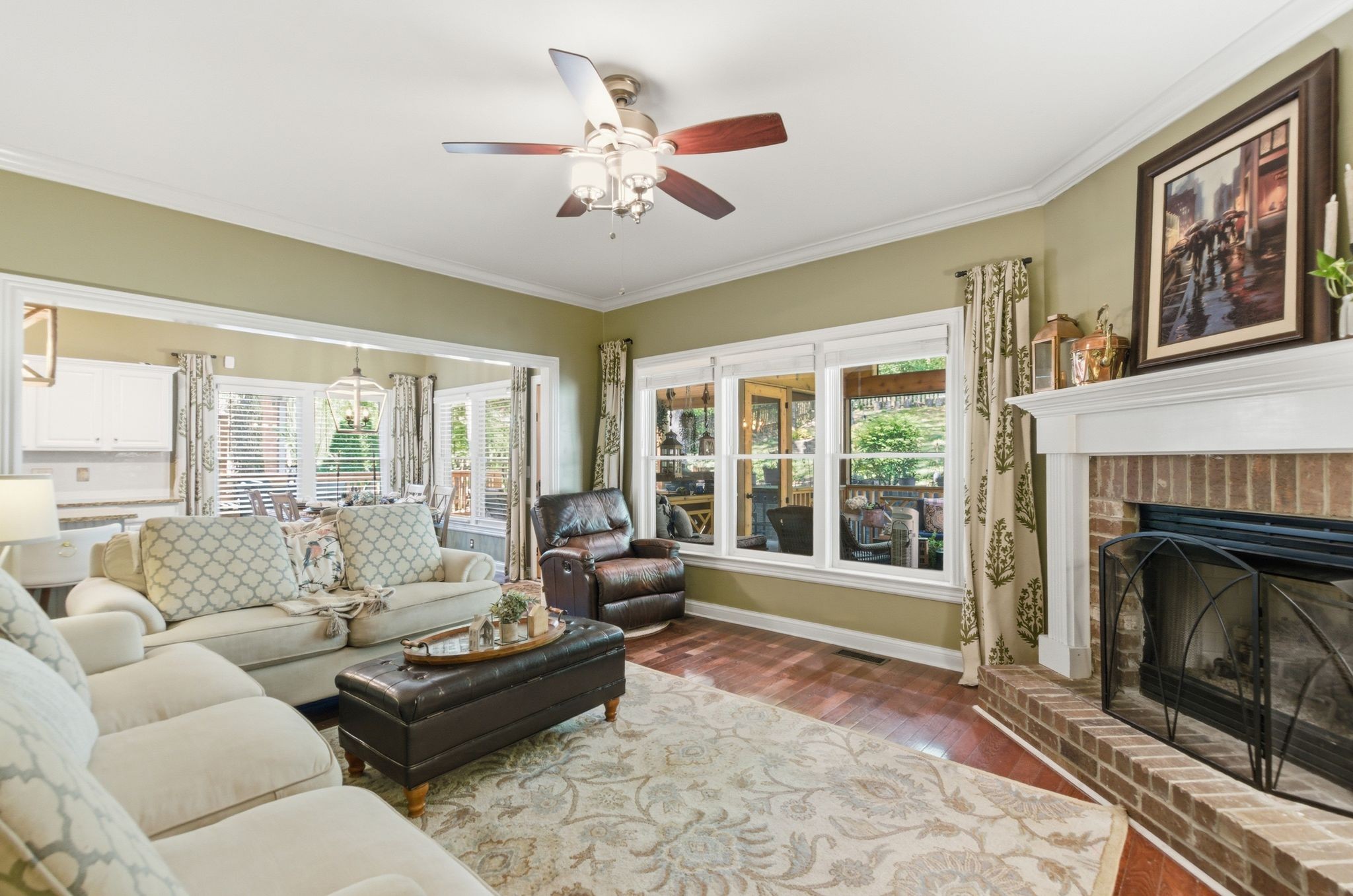 137 Sequoyah Ln