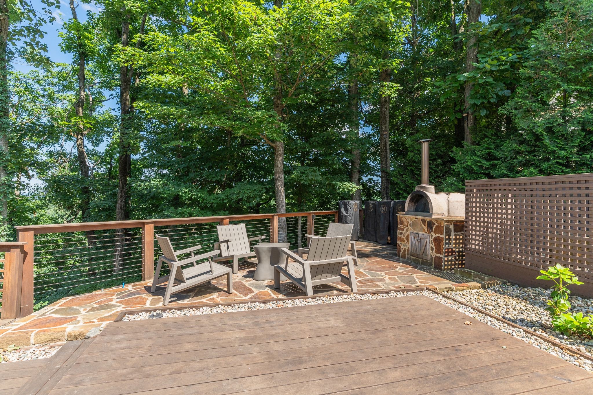 1819 Laurel Ridge Dr