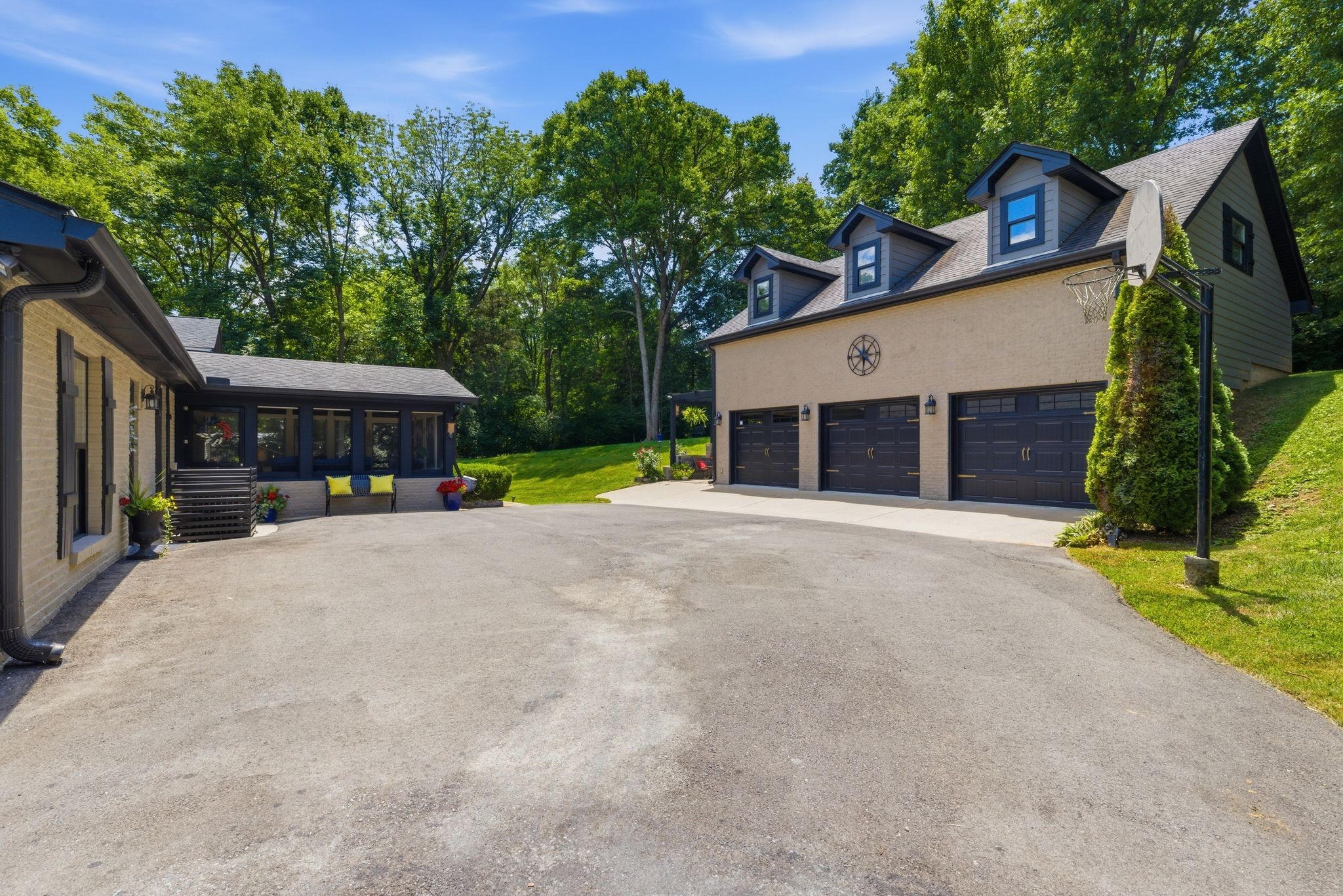 6609 Currywood Dr