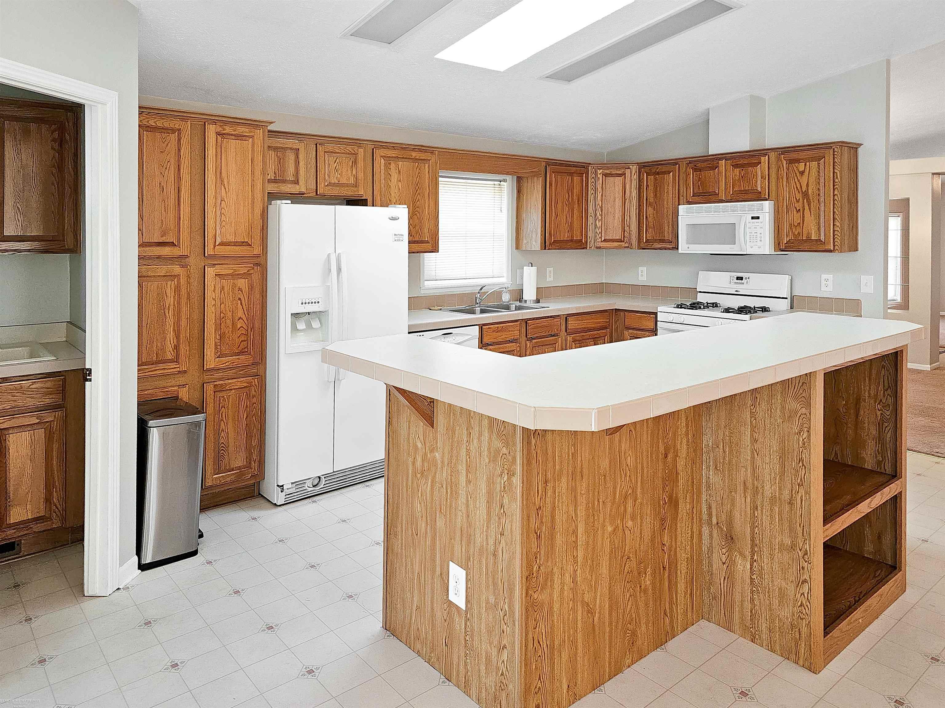 1764 Maple Lane