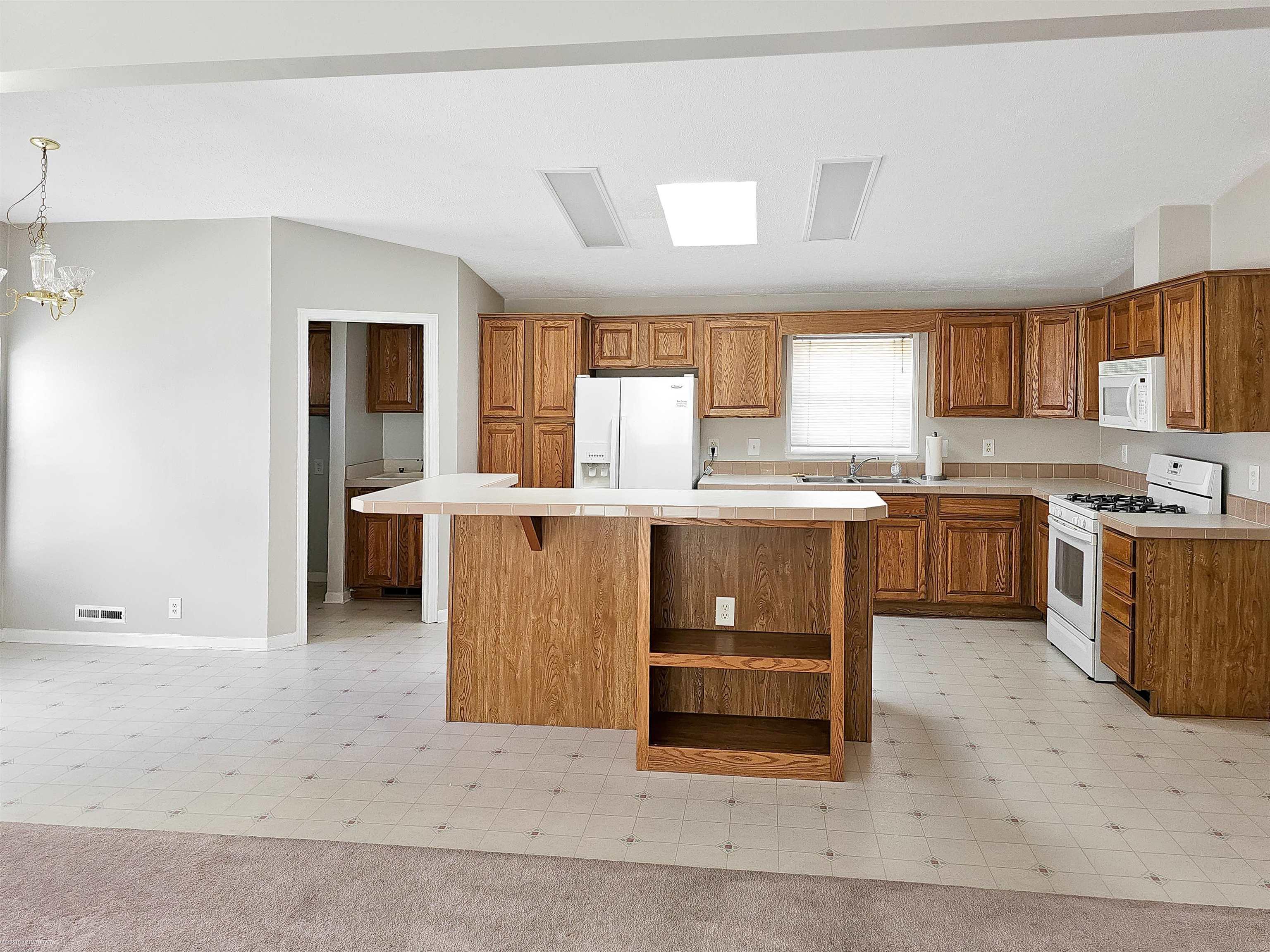 1764 Maple Lane